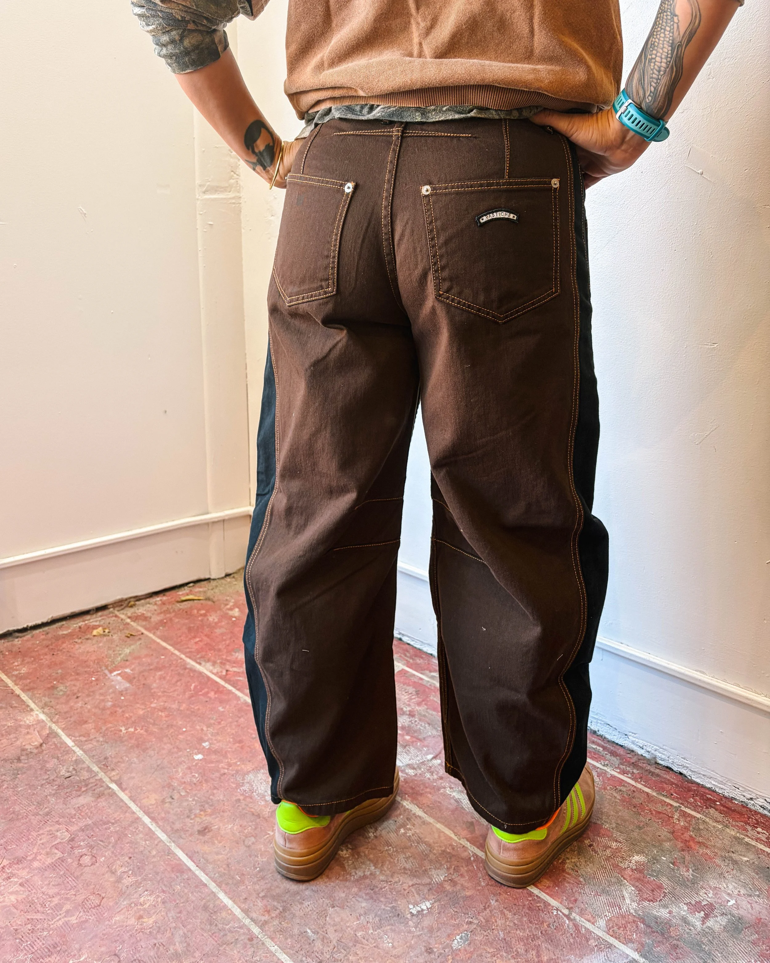 Pastiche Colorblock Drum Barrel Jean