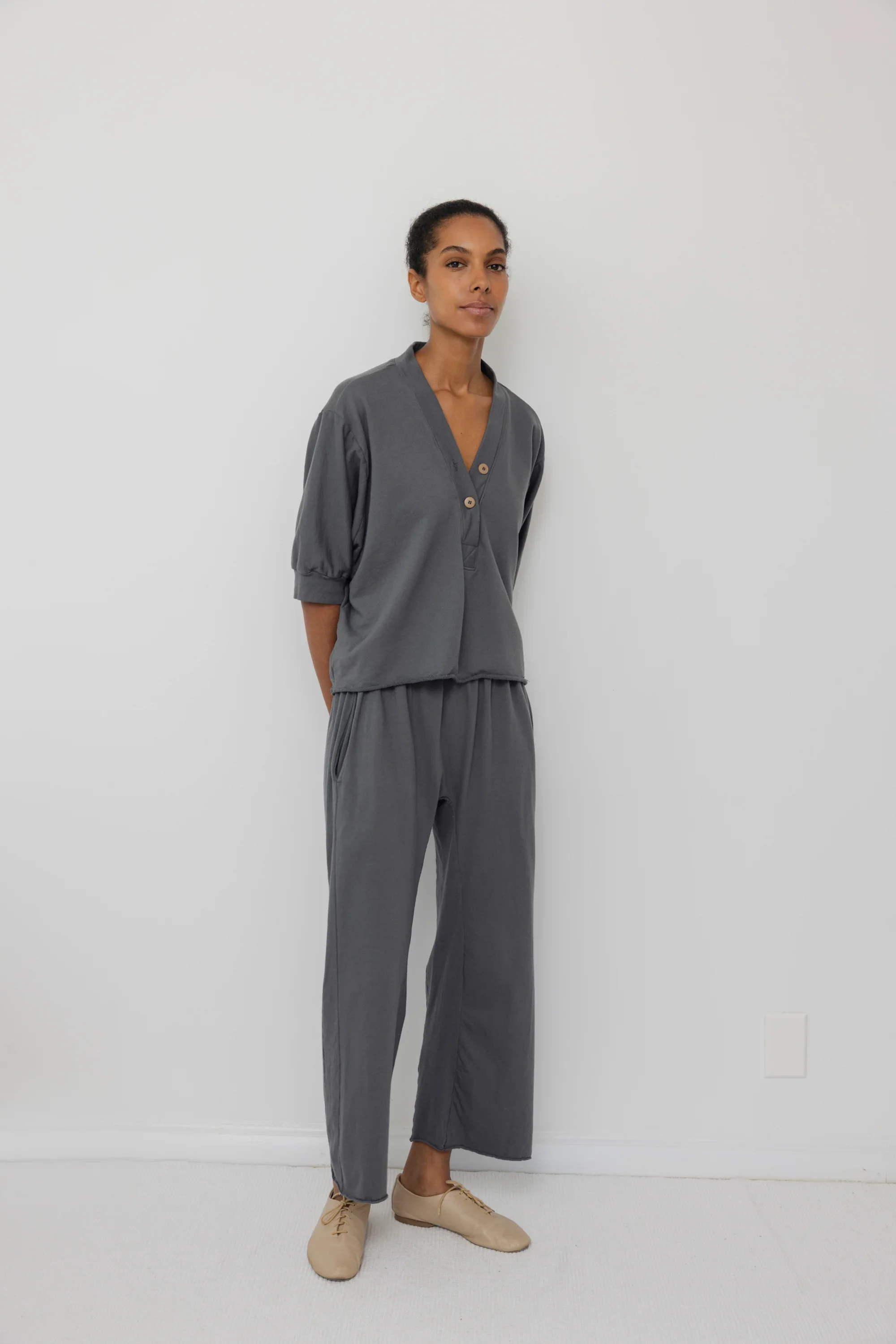 Wol Hid Easy Sweatpants - Stone