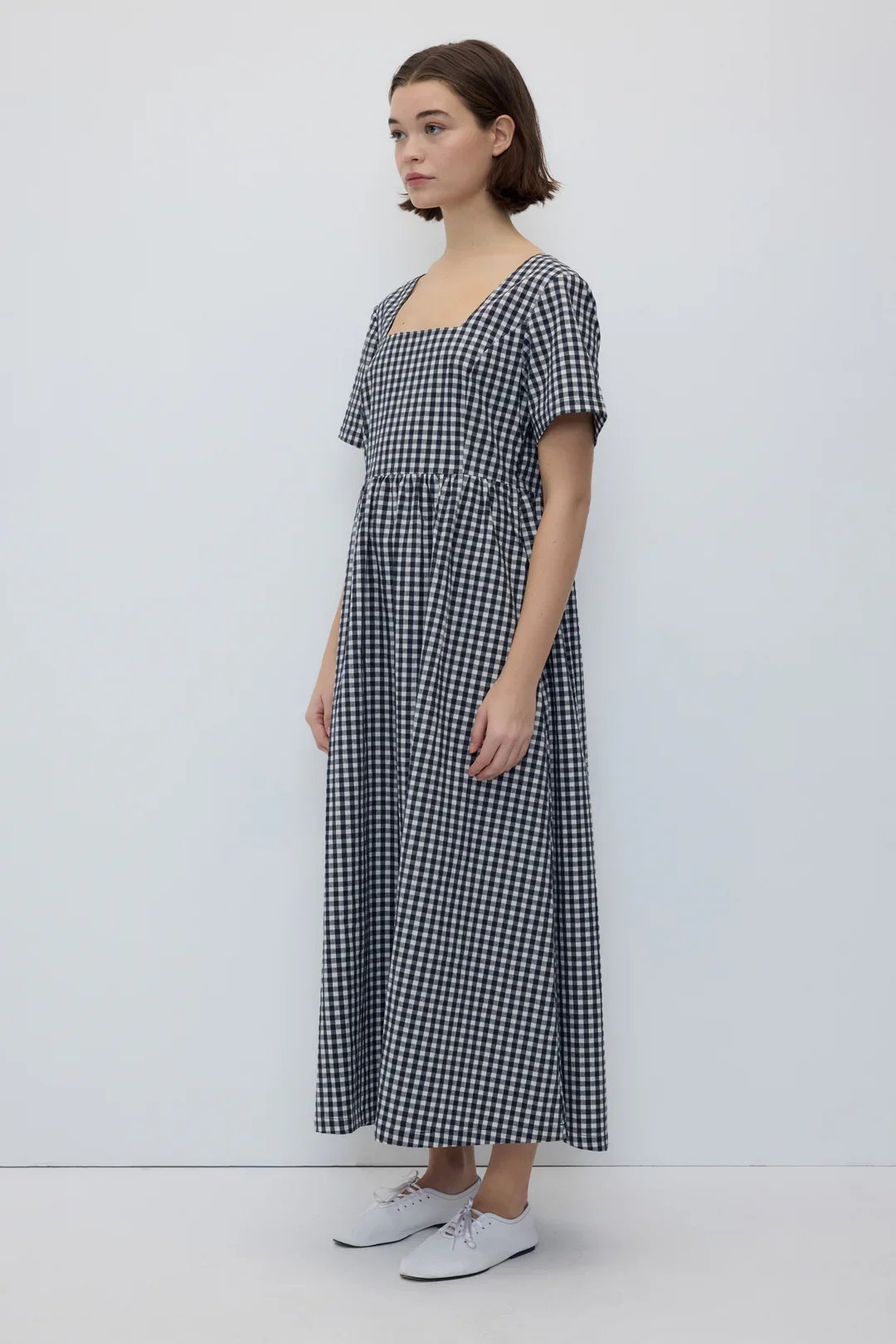 2743-VE-BG_Chrissie-Dress-Black-Gingham_RITA_ROW_WOMEN_SS26_2_1080x.jpg.webp