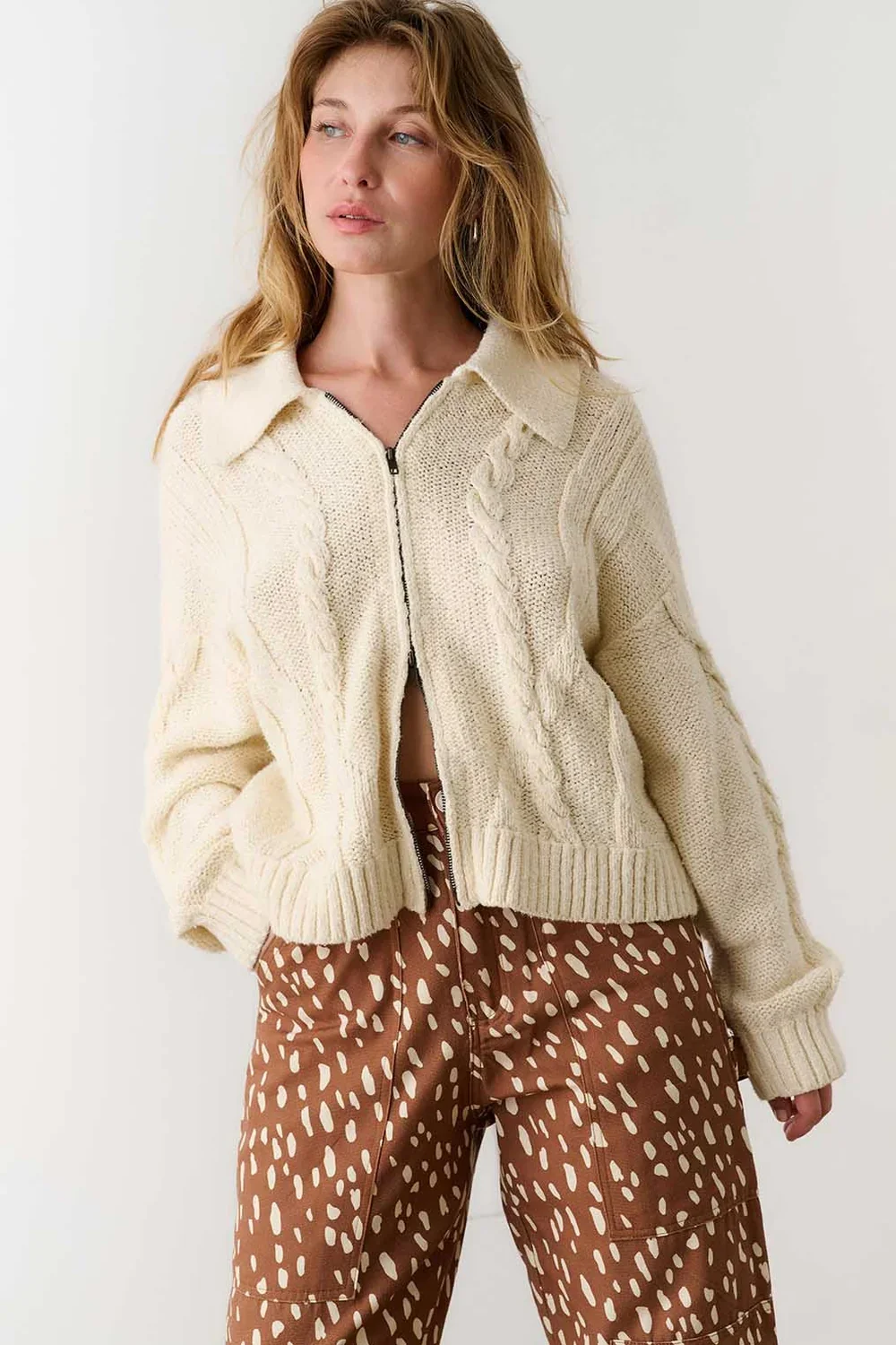 Noble Grace Zip Cardigan
