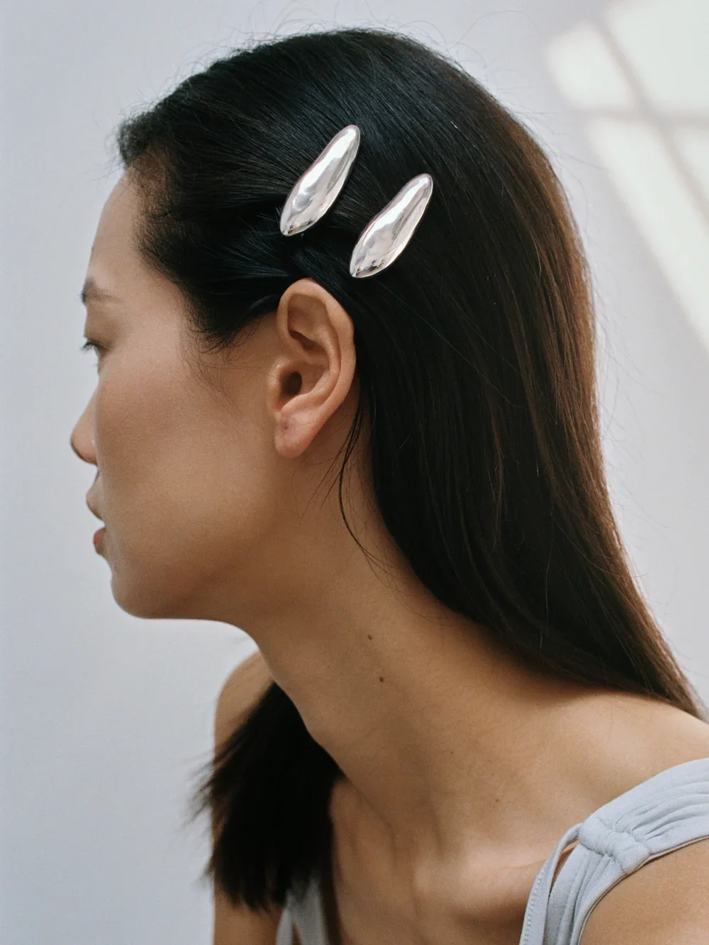 Wolf Circus Bean Hair Clip in Silver