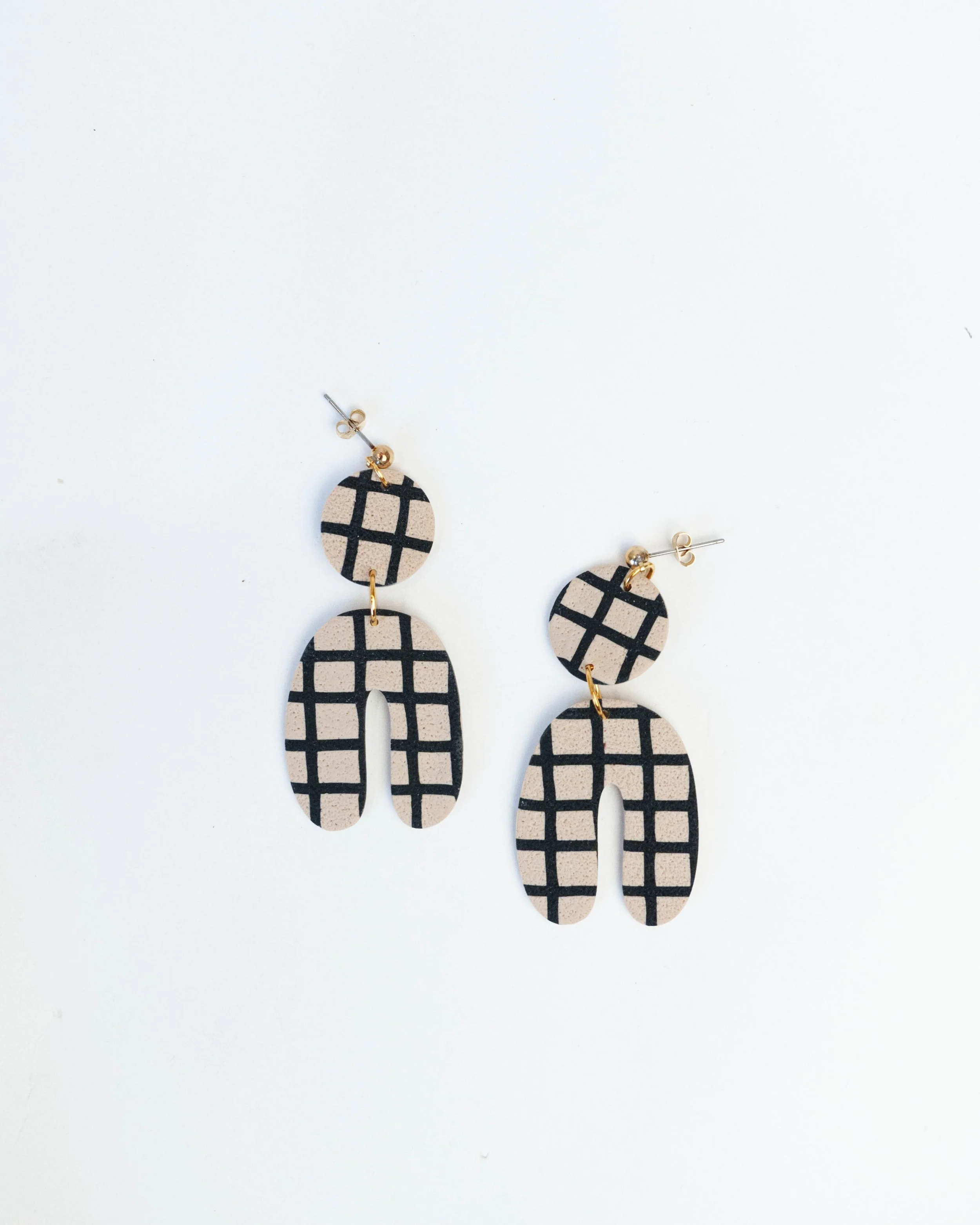 Whiskey & Wine Finn Grid Earrings