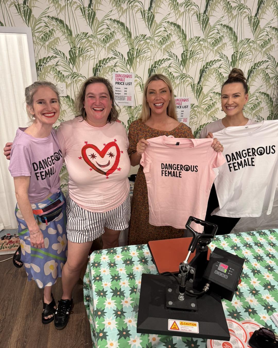 We&rsquo;ve got a lot of fantastic retailers to support this Christmas.

And we were spoiled for choice at Sundays pop up outside Scrumptious Reads

Picked up some new jewellery from thefoodimpostor and a new tee from dangerousfemales

Scrumptious Re