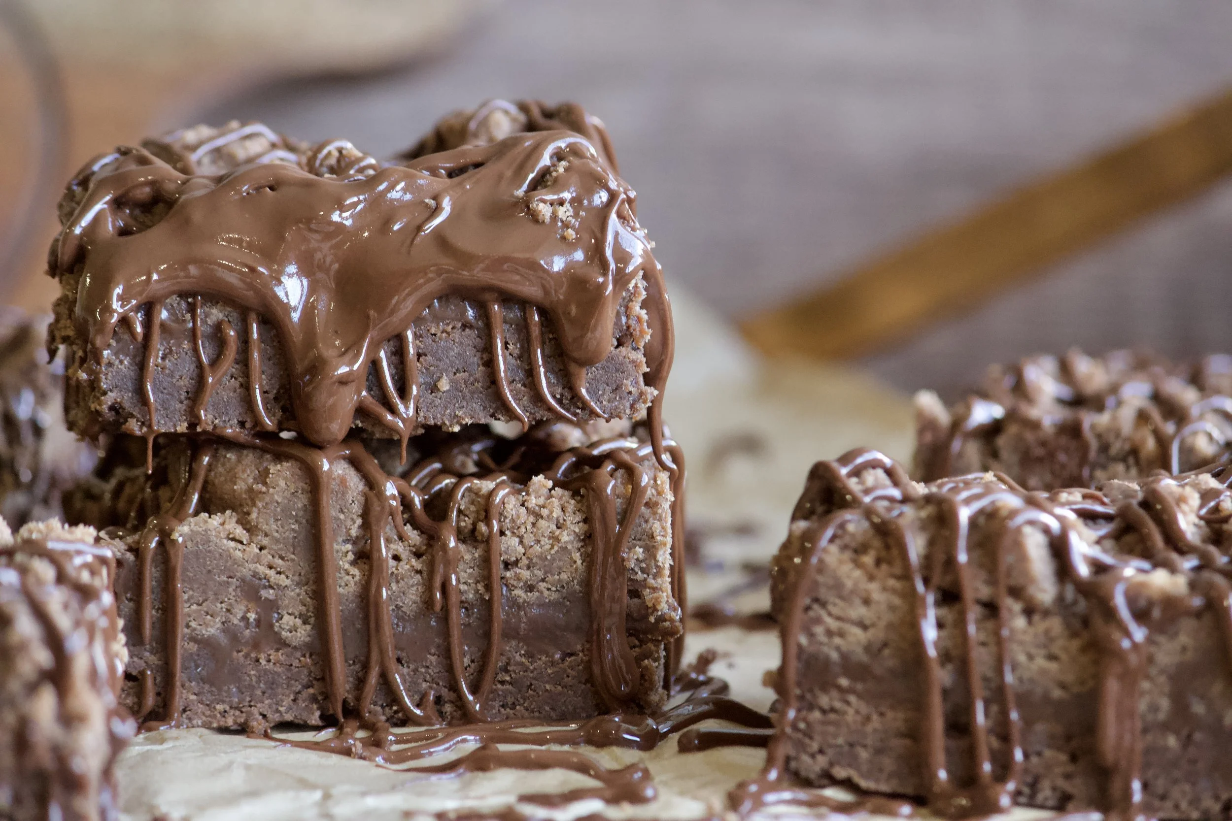 gooey chocolate crumb bars