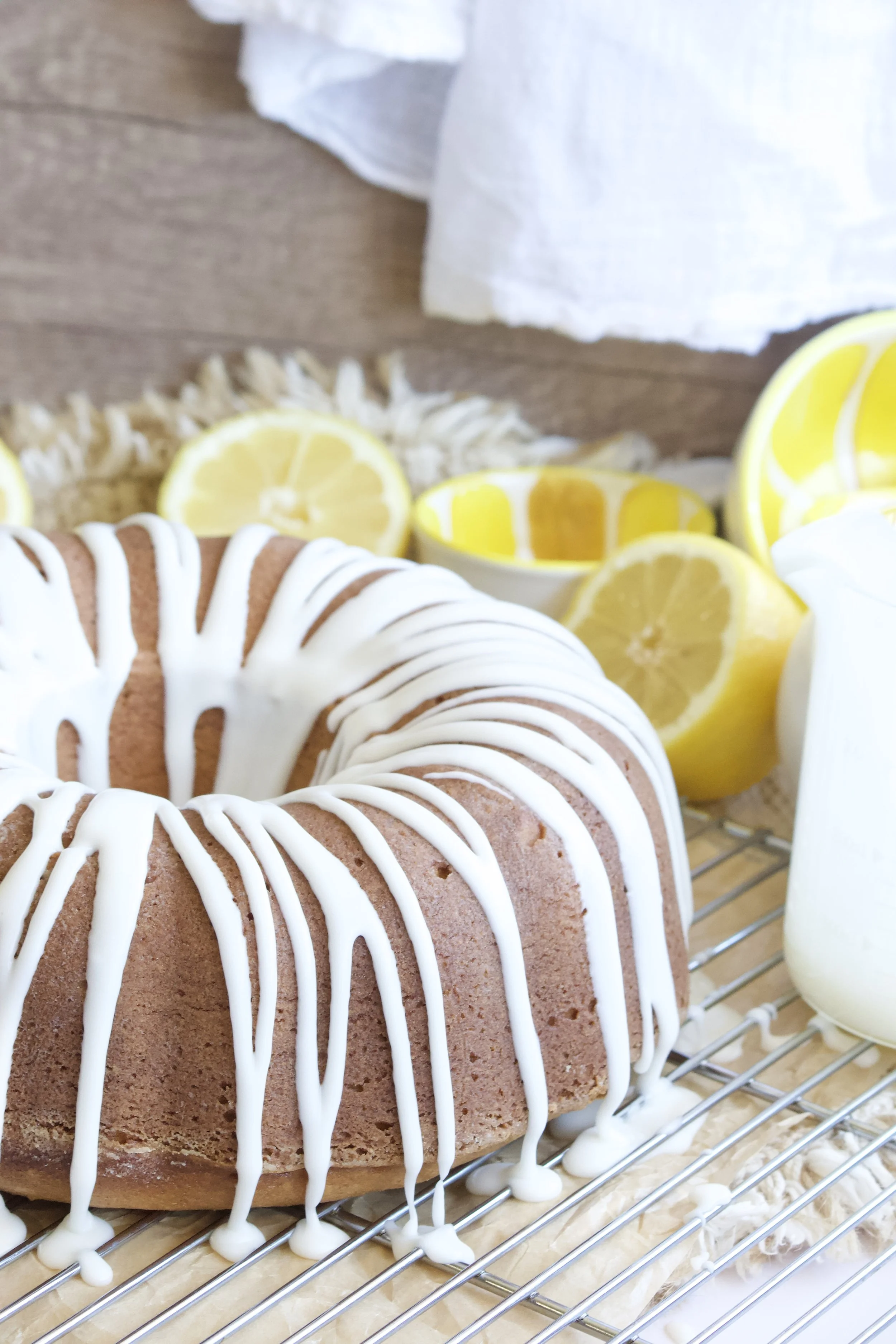 lemon bundt cake with lemon glaze drizzle