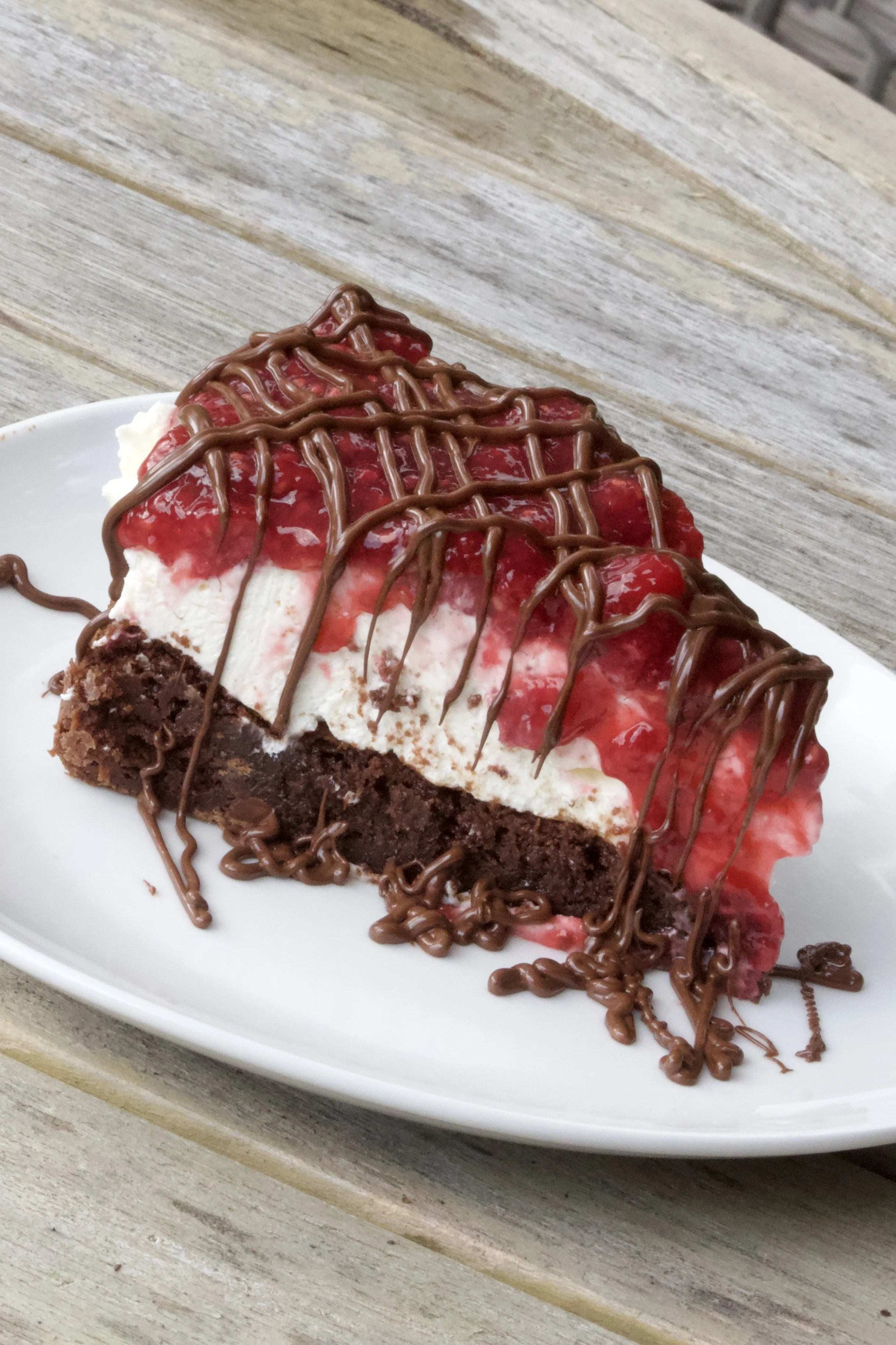 cheesecake with brownie bottom