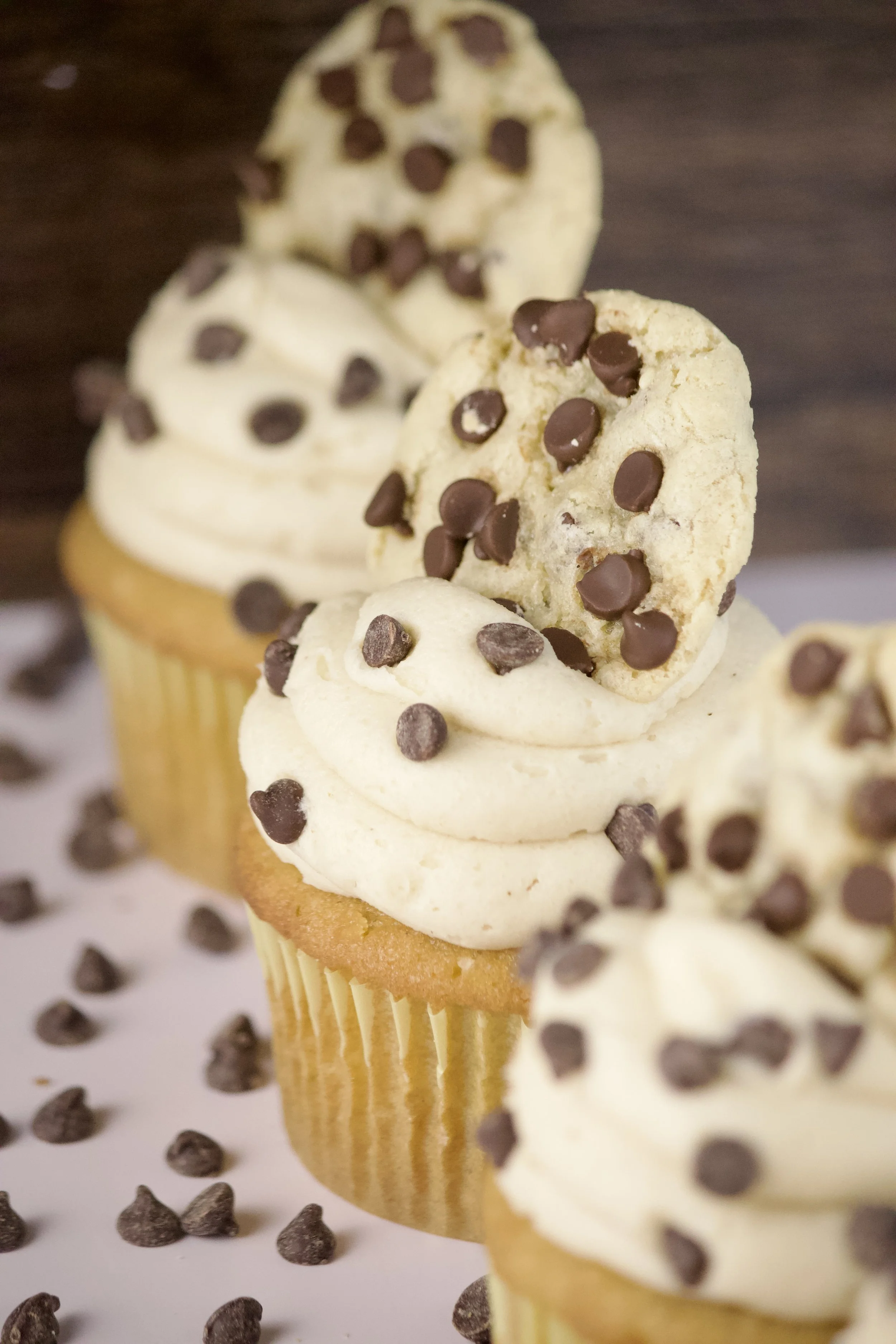 chocolate chip cookie dough cupcakes gluten-free