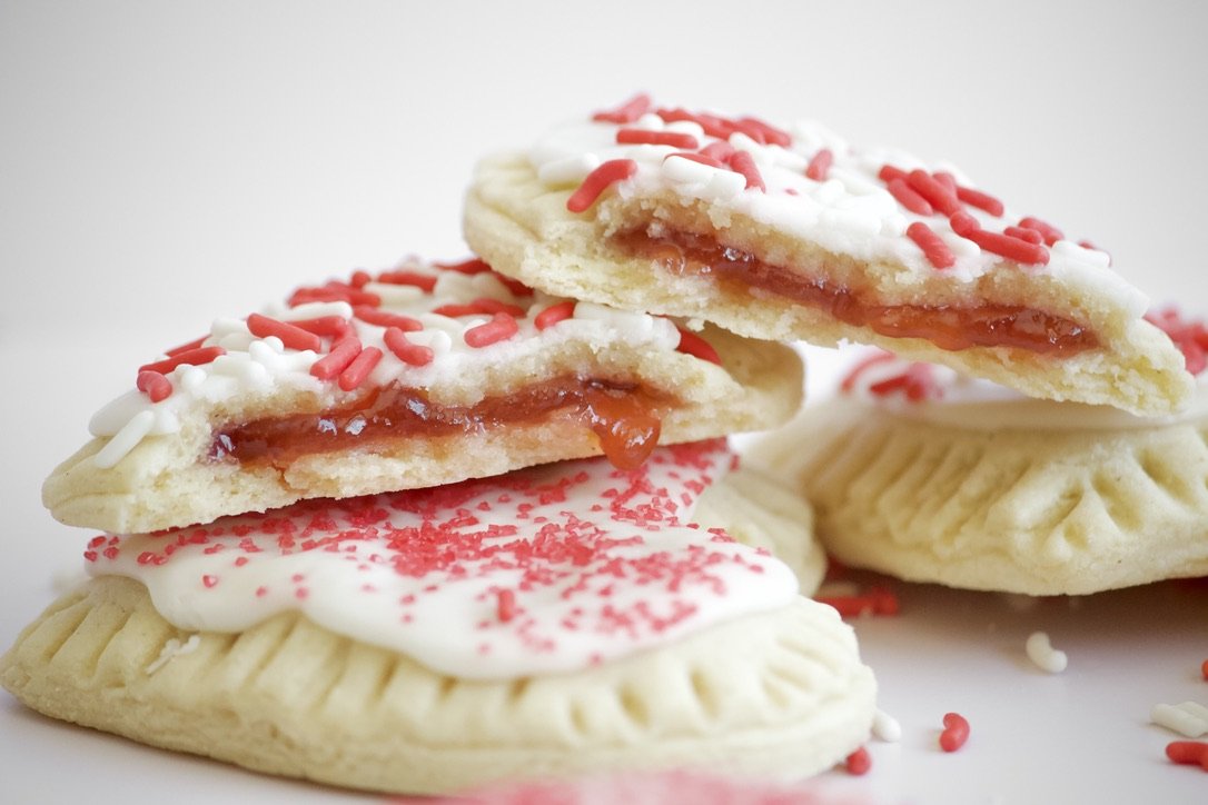 strawberry poptart cookies