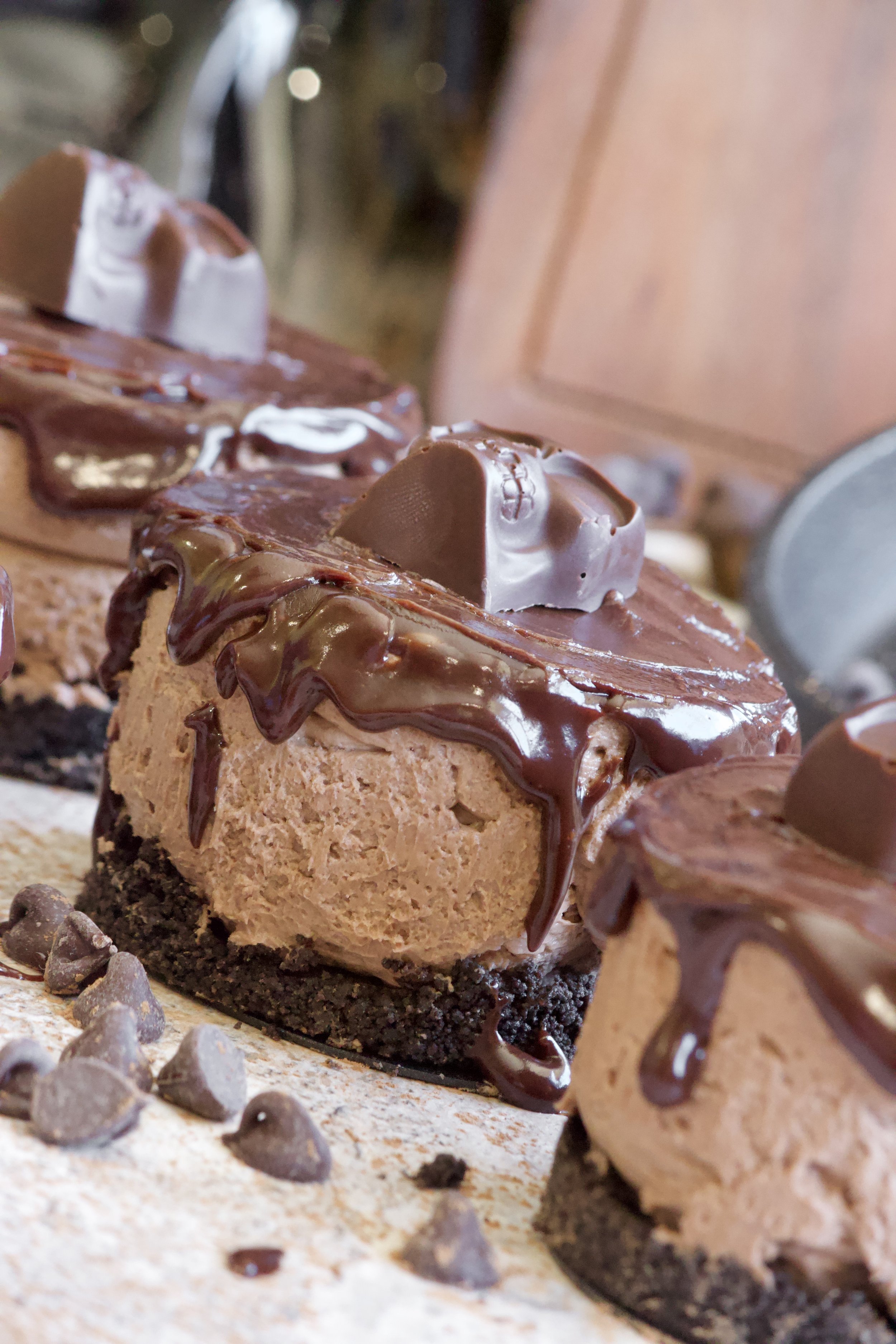 mini chocolate cheesecakes