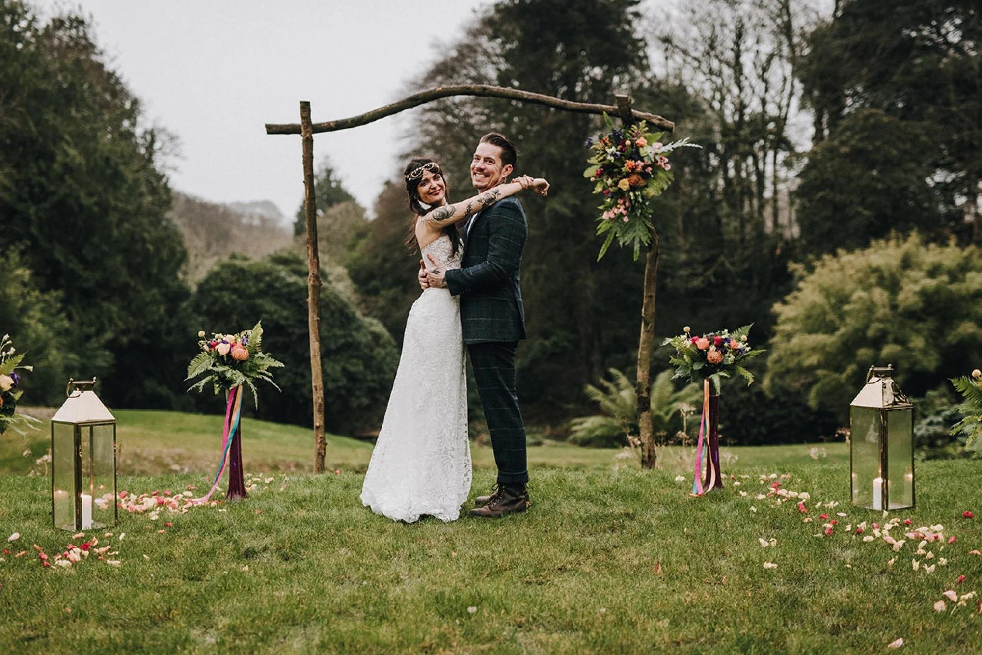 CarwinnionHouseWeddingvenuesCornwallHalf-Court-Ceremony-Arch-2.jpg