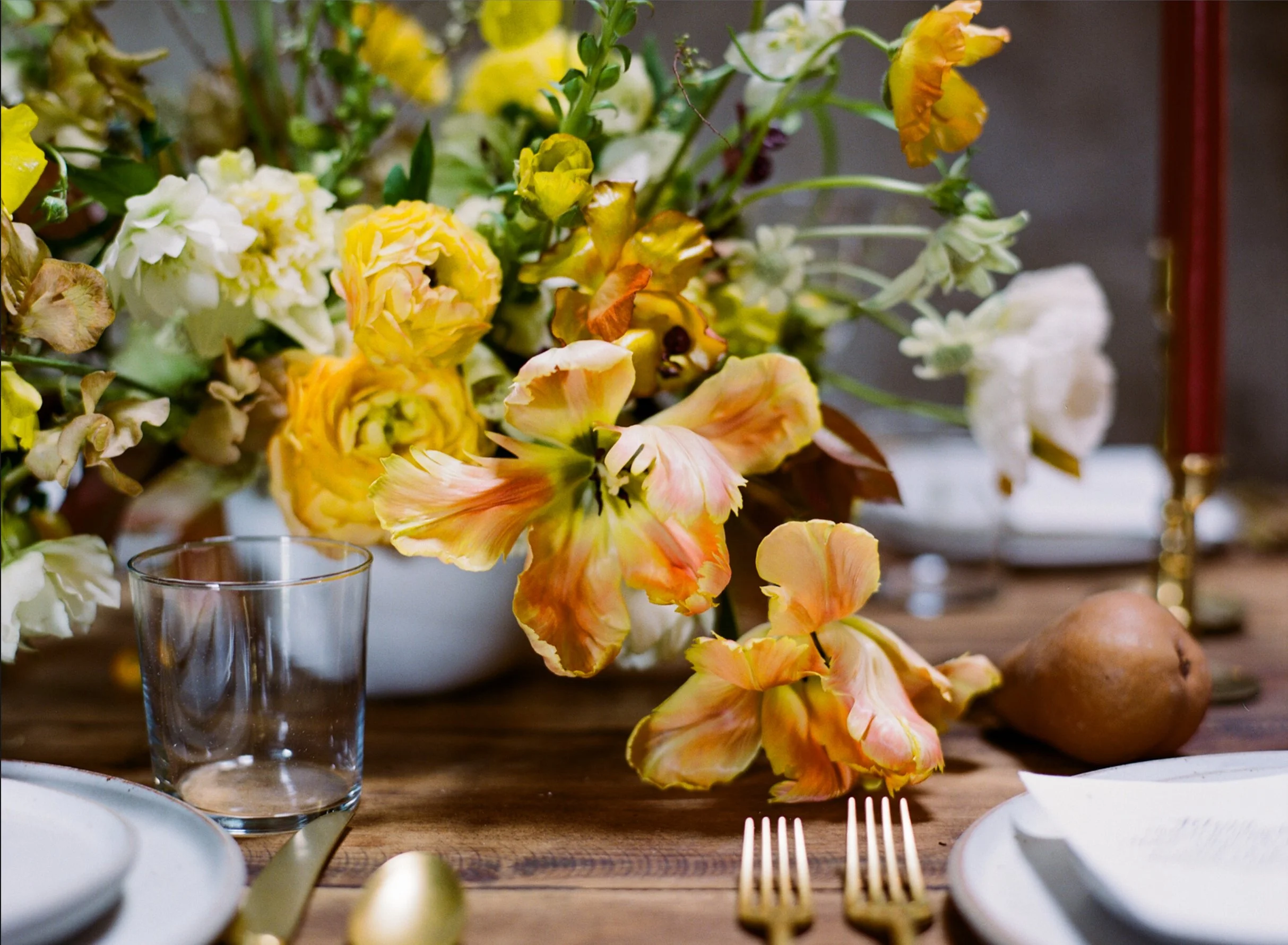 Luxury wedding flowers yellow