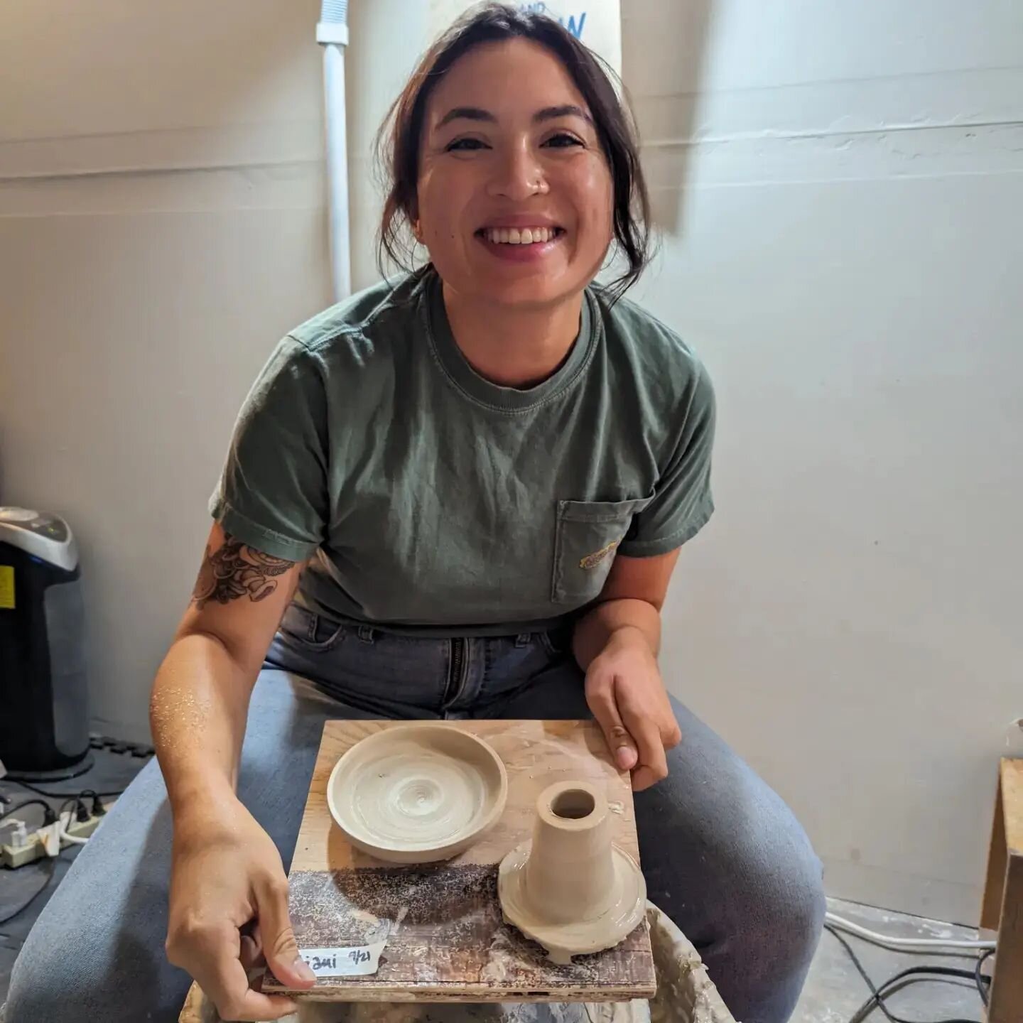 Spread the cheer and watch your loved one GLOW after a session on the wheel! Pottery class gift cards for one to four people are available on Waveform's website. You can also book something in advance as a surprise to start the new year with fun, exp