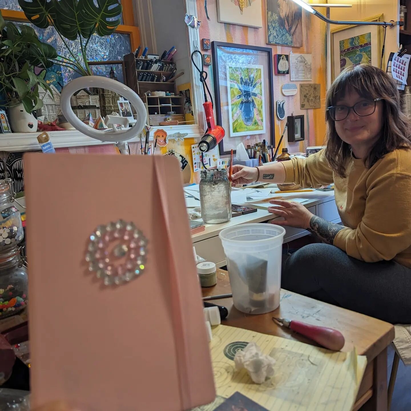 Crafting with @swellsharkstudios gave me life yesterday! She has EVERYTHING (also used to work at the art supply company with me 🙃). I bedazzled a gazebook for 2024, we talked shop (love my fellow freelancers, artists and small business owners for t