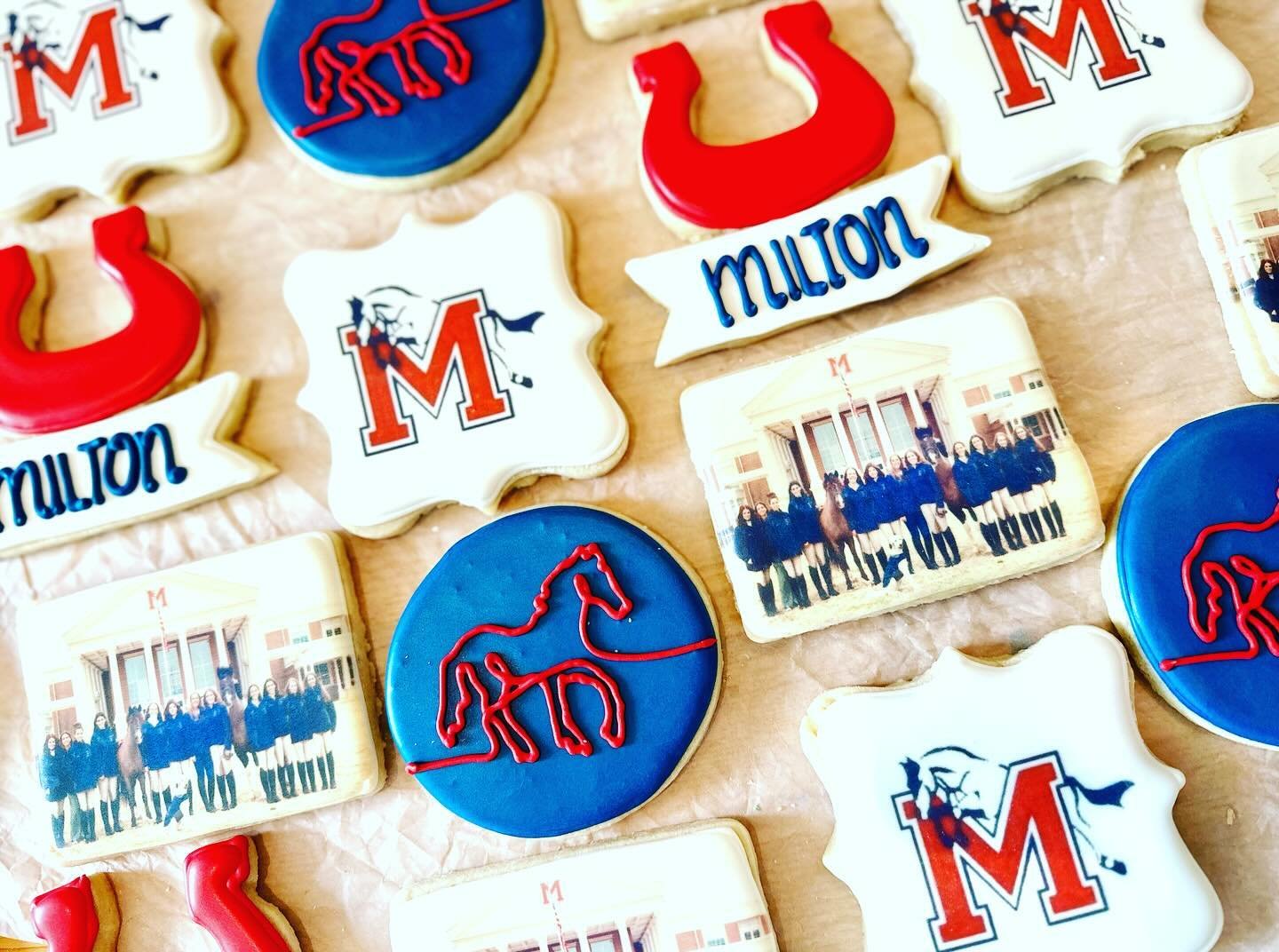 Keep Milton, Milton! We live in horse country with city amenities. I&rsquo;m so grateful to live in such a great place! Loved making this set for the Milton Equestrian Team 🐴🧲