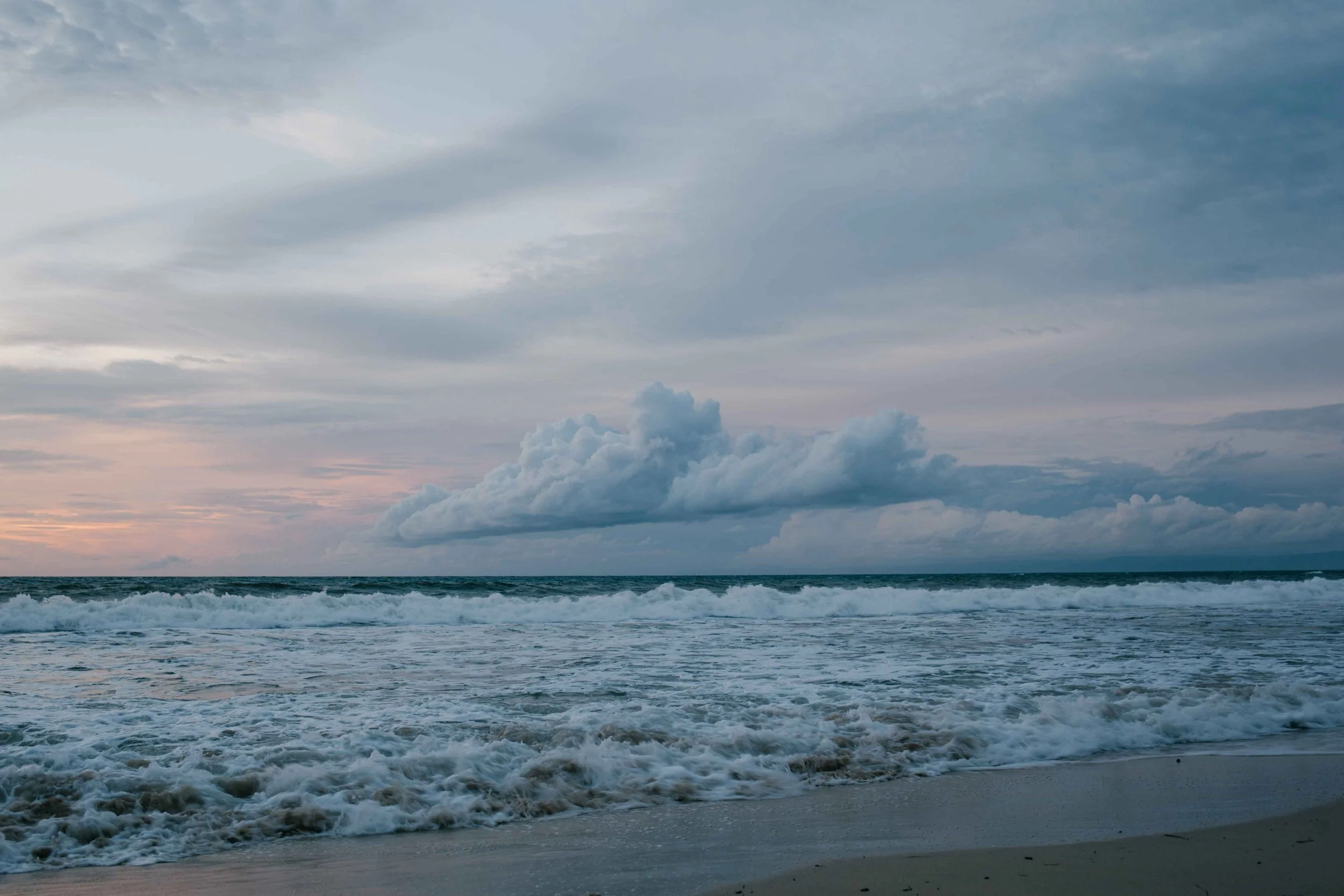   Seaside Sound Healing  
 
 

Sound healing is based on the belief that disregulation or disease in the body is a result of our natural resonance being out of tune or off balance, whether due to stress, illness or environmental factors, and that wor