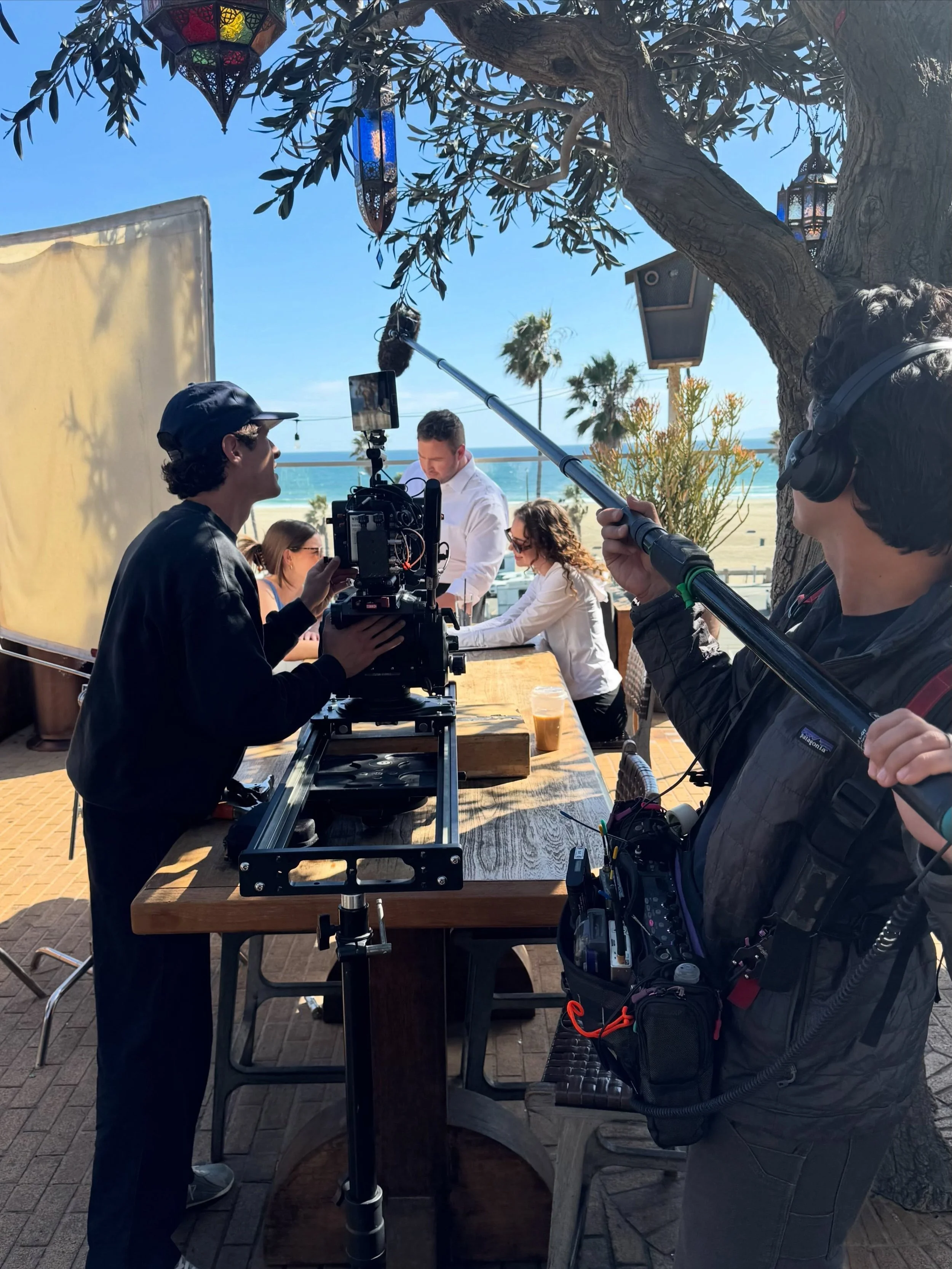Lots of fun campaigns lately! Bringing people, places + details to life, and getting to be a part of it all.

A little BTS roundup from sets lately🦄 

#productionlife #creativeproducer #behindthescenes #photoshootproduction #videoproduction