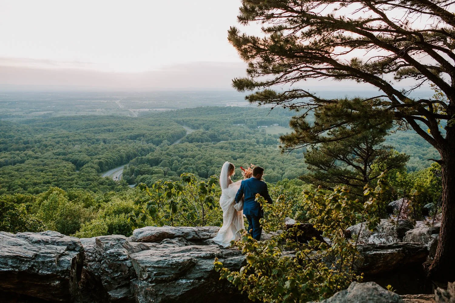 A+I | Bluemont Virginia Summer Mountain Micro Wedding