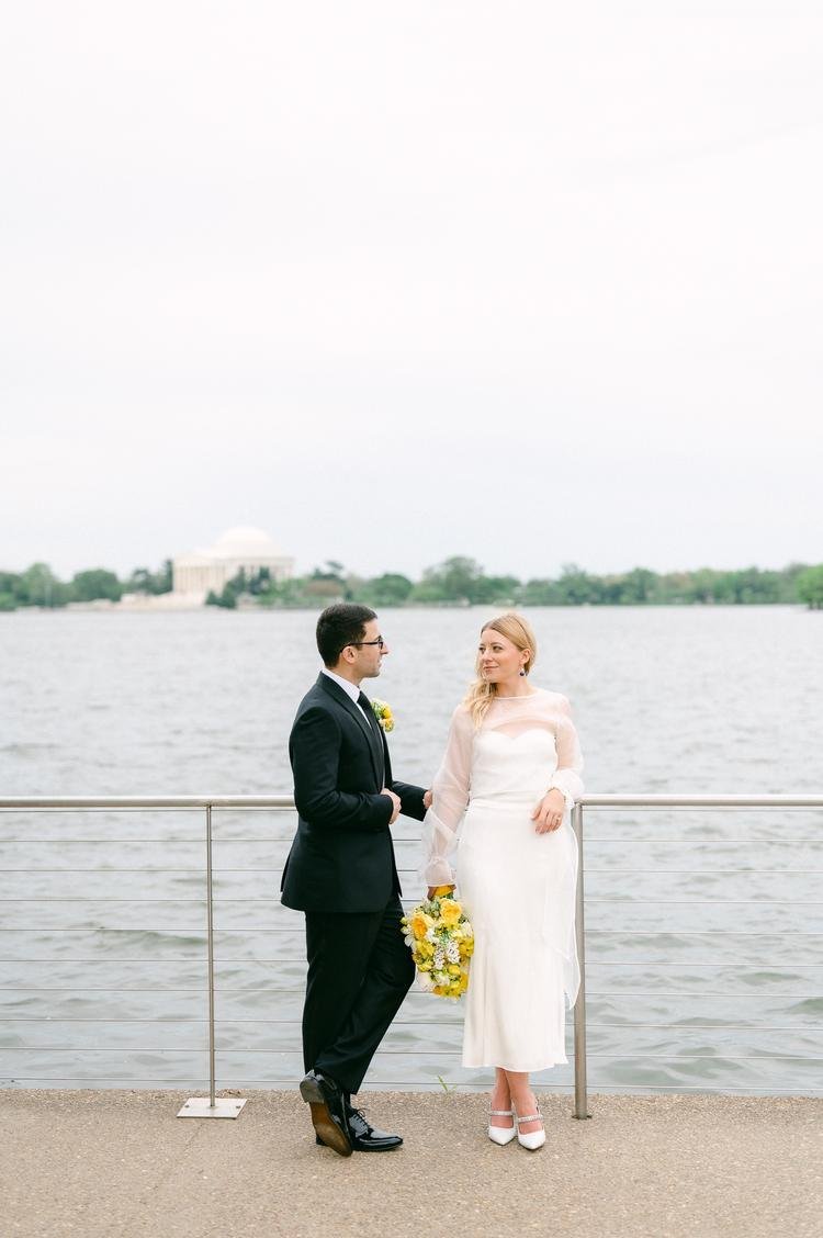 washington-dc-war-memorial-dcwm-chic-micro-wedding-103.jpg.jpg