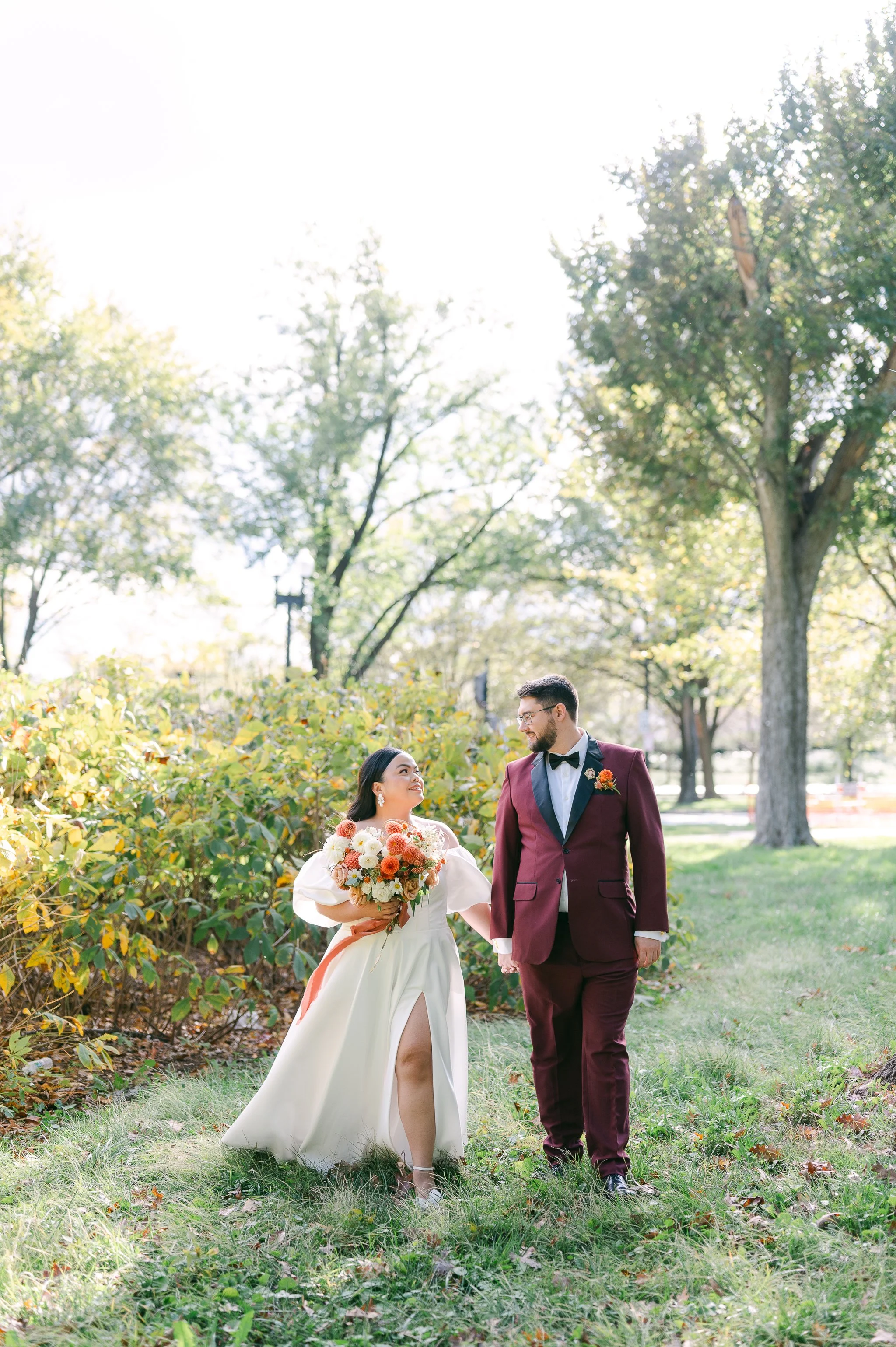 washington-dc-war-memorial-fall-micro-wedding-38.jpg