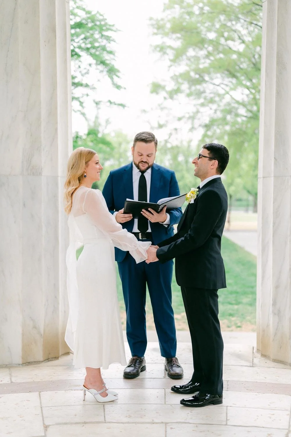 How to Have a Micro Wedding at the DC War Memorial