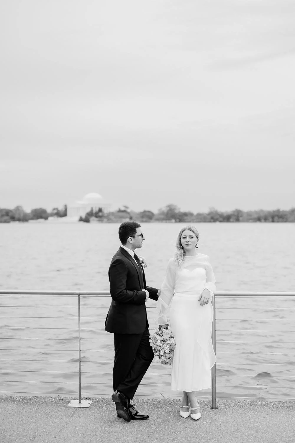 black-and-white-pho1to-of-couple-at-washington-dc-micro-wedding-at-tidal-basin-.jpg.jpg