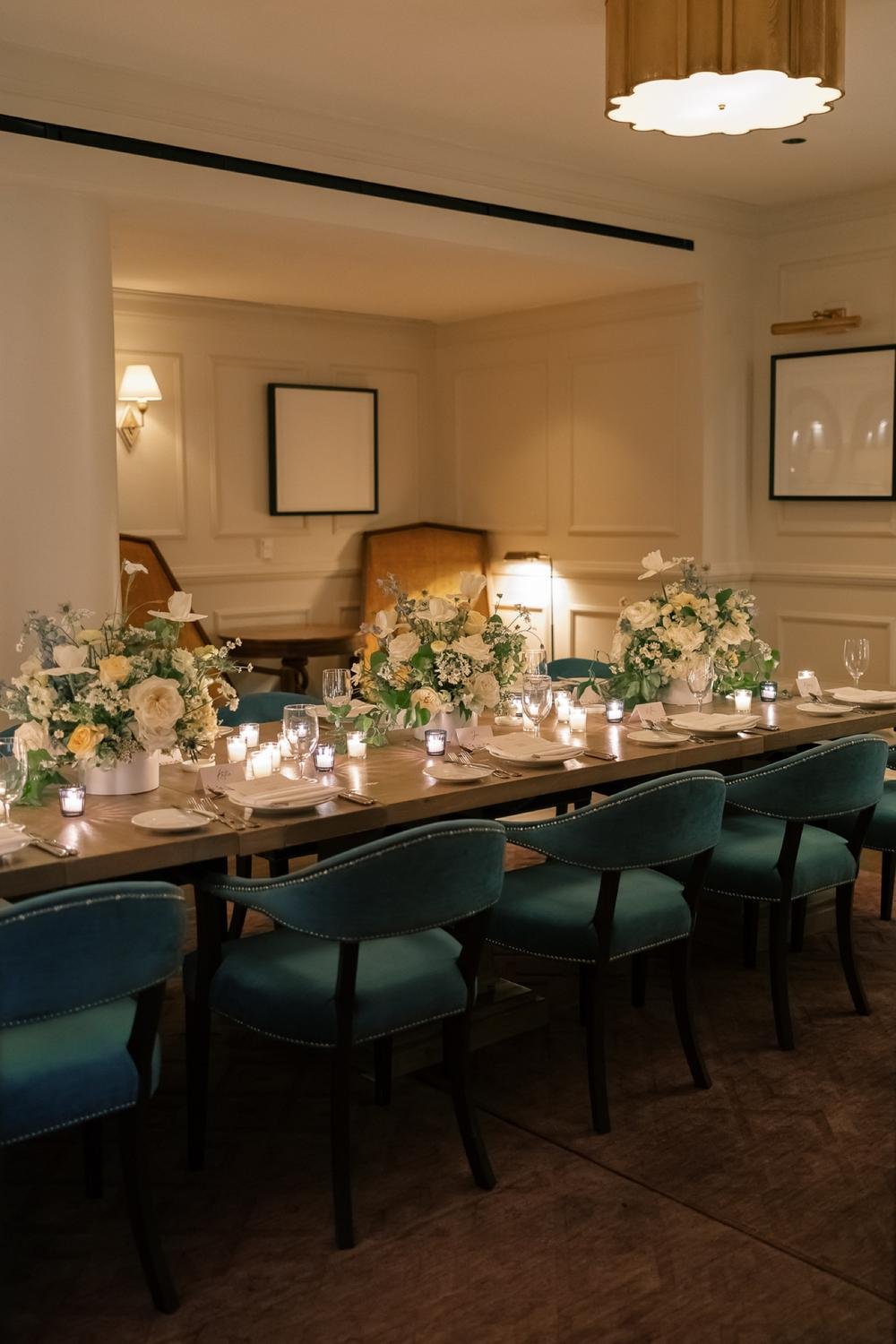 a-blue-green-and-white-romantic-wedding-tablescape-at-the-riggs-hotel-.jpg.jpg