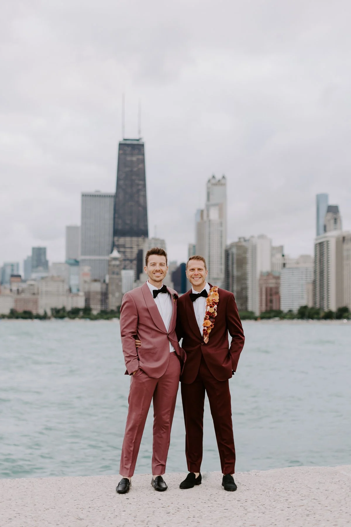 chicago-illinois-north-avenue-beach-same-sex-micro-wedding-7.jpg