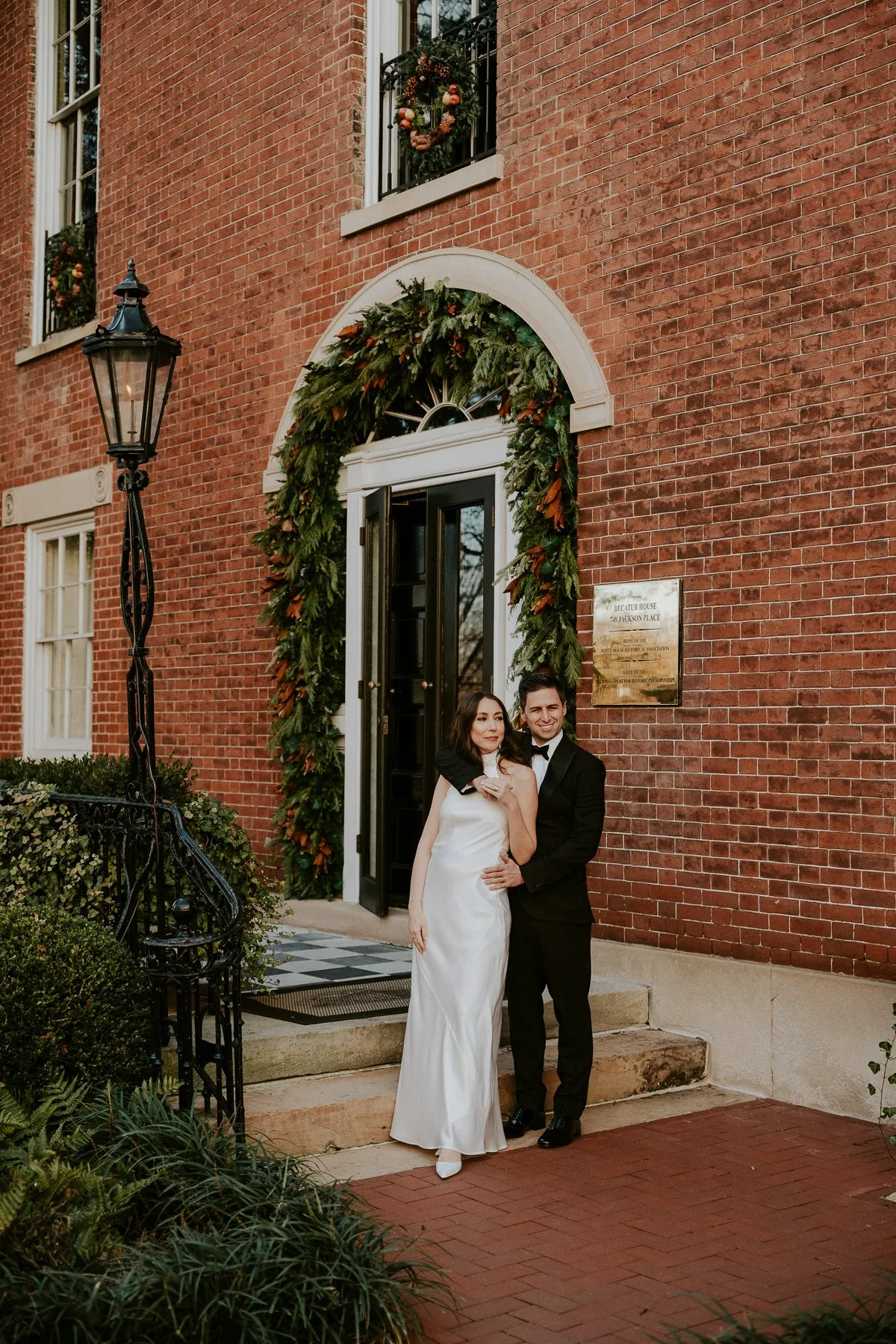 Why Winter Is a Smart Time for a DC or Chicago Micro Wedding
