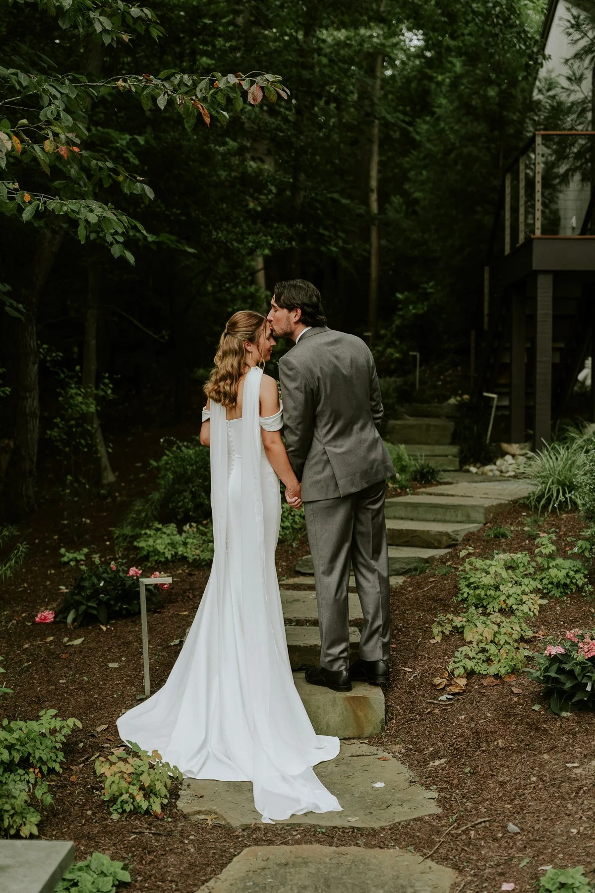 annapolis-maryland-at-home-micro-wedding-83.jpg