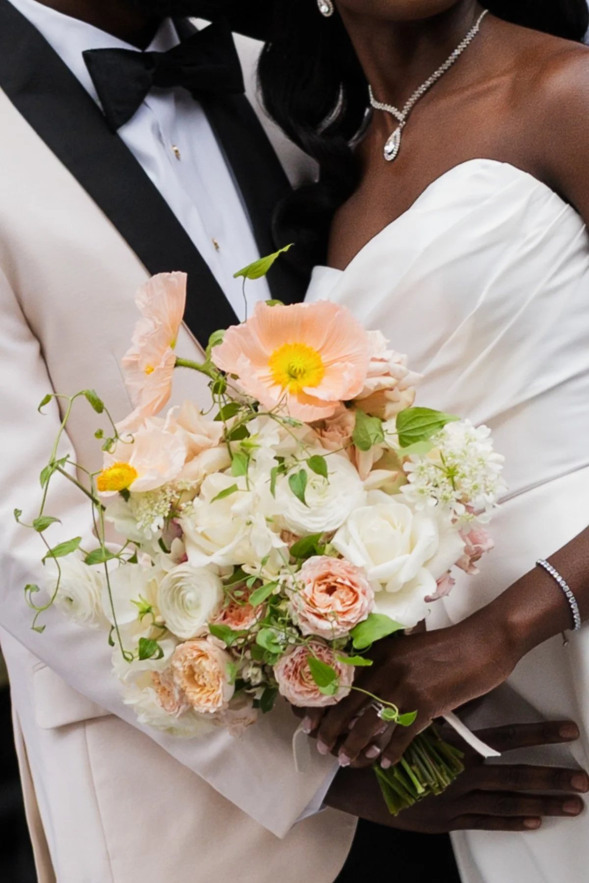 washington-dc-war-memorial-annabelle-micro-wedding-21.jpg