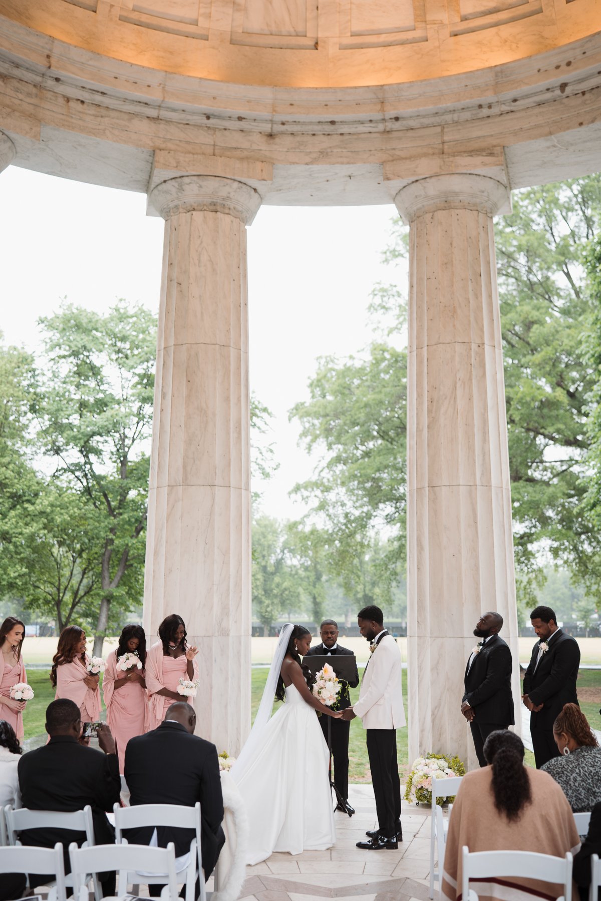 washington-dc-war-memorial-annabelle-micro-wedding-58.jpg
