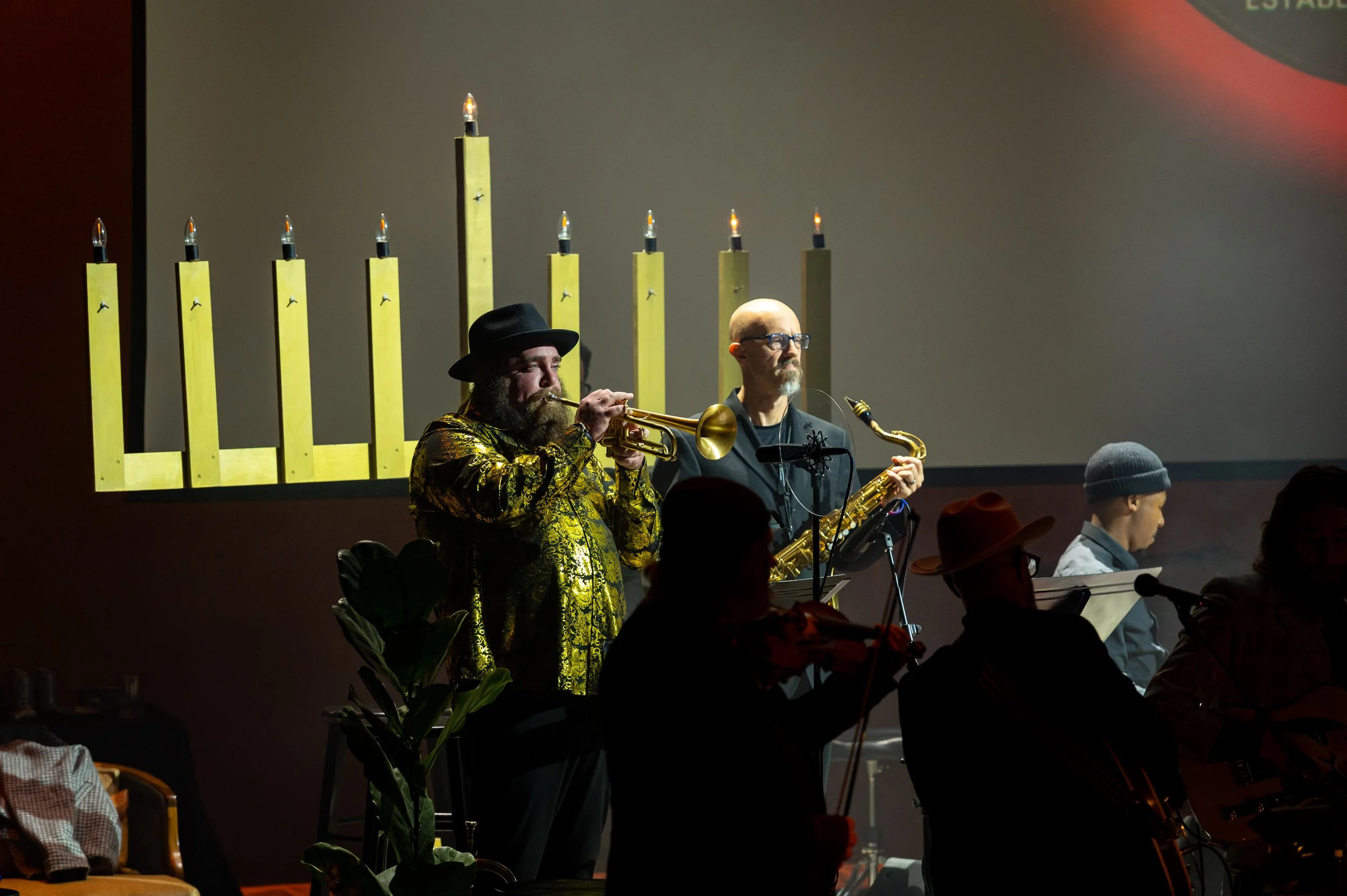 062_HANUKKAH_HULLABALOO_2025_0448.jpg