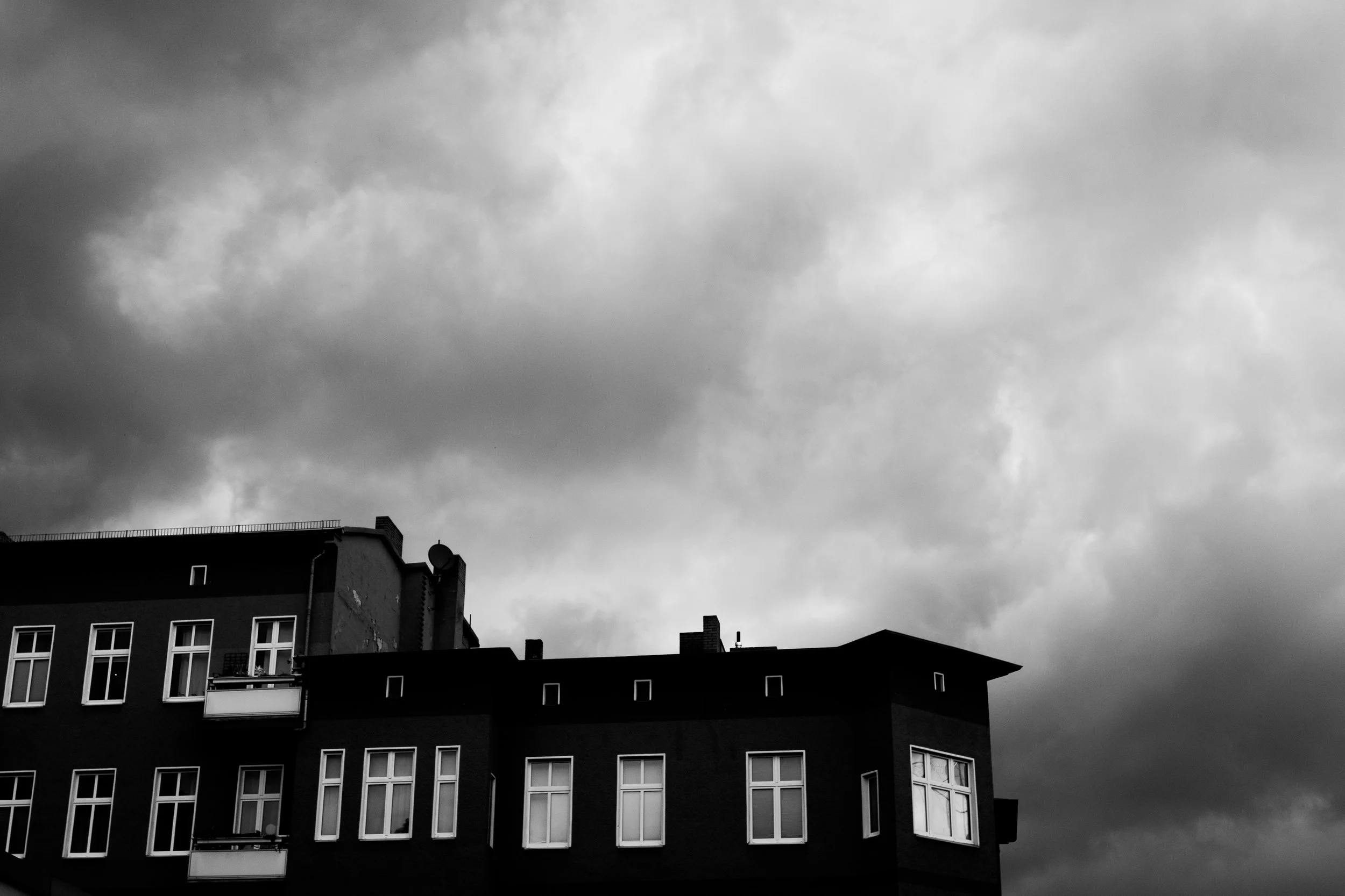1 L1010978 v2.jpg