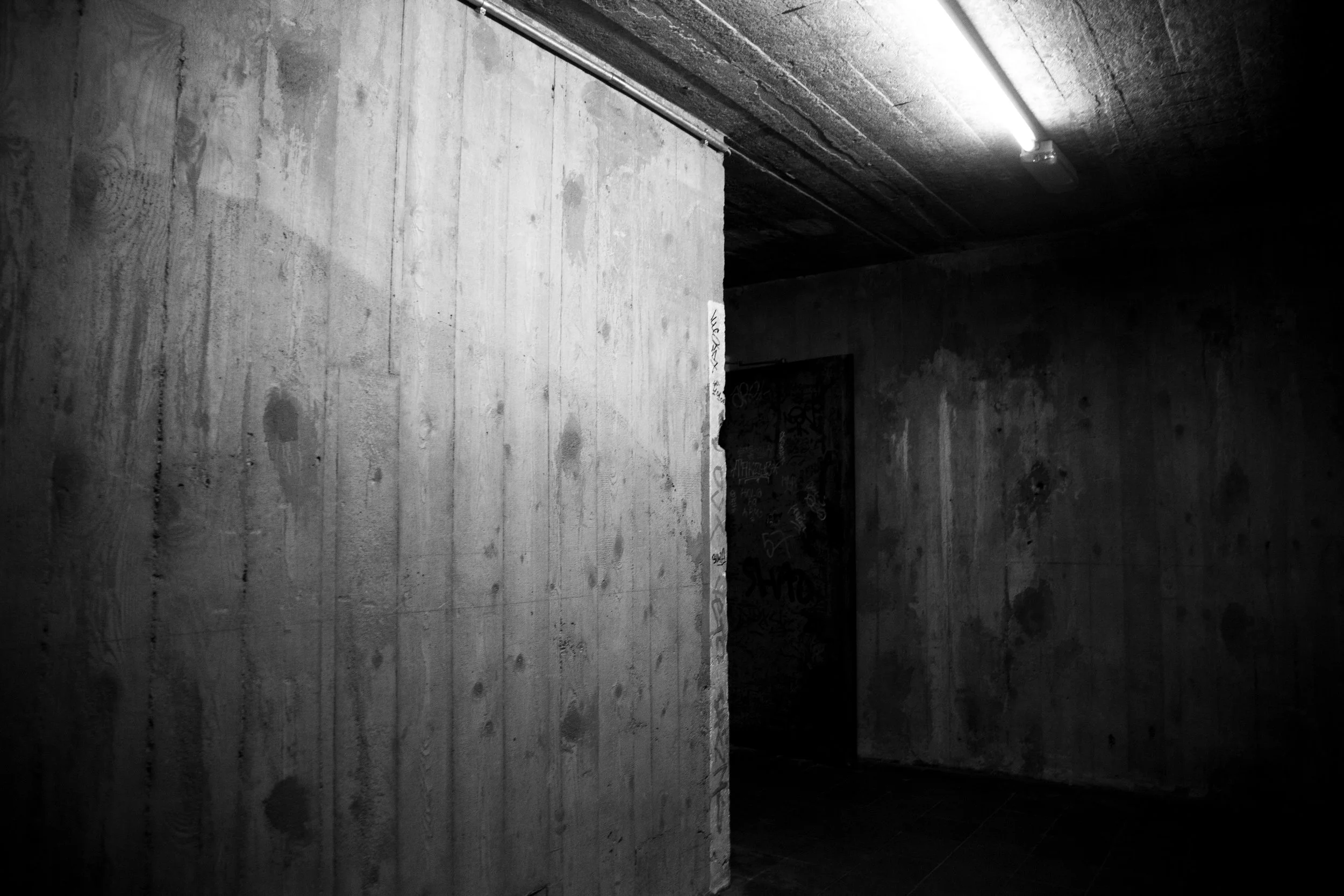 bunker im eingangsbereich erlaubt 1_06_0185.jpg