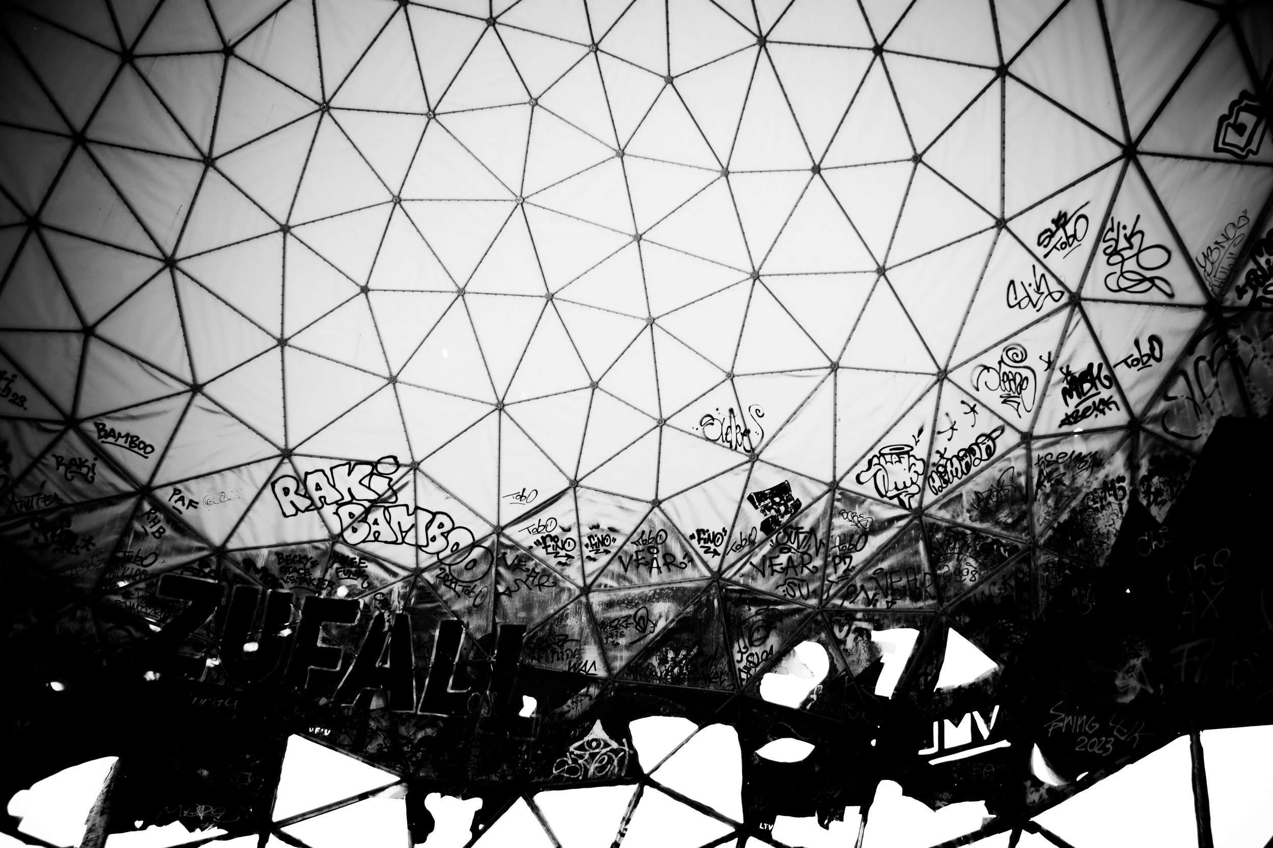 1_02_4137.jpg