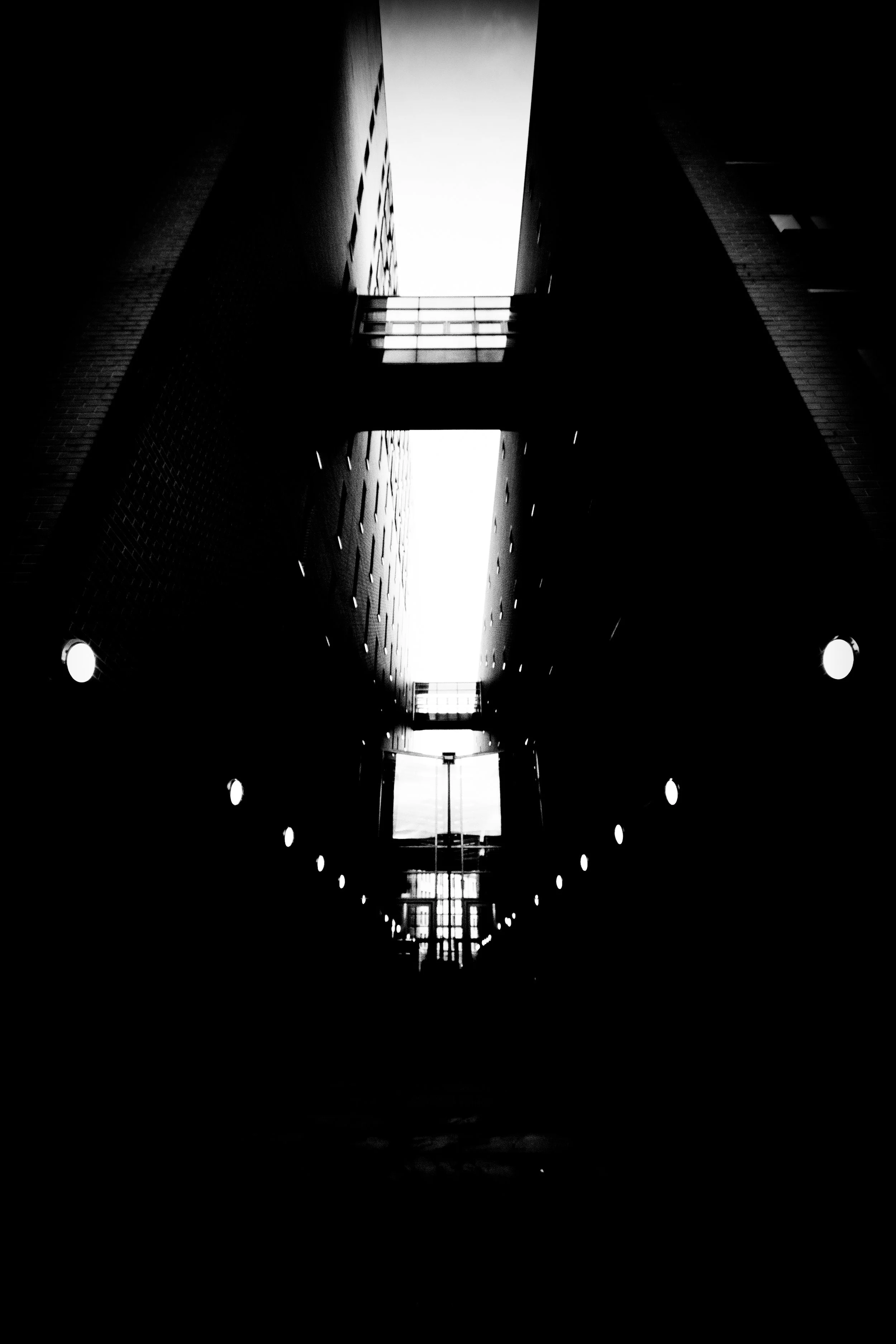 1_04_4068 v3.jpg