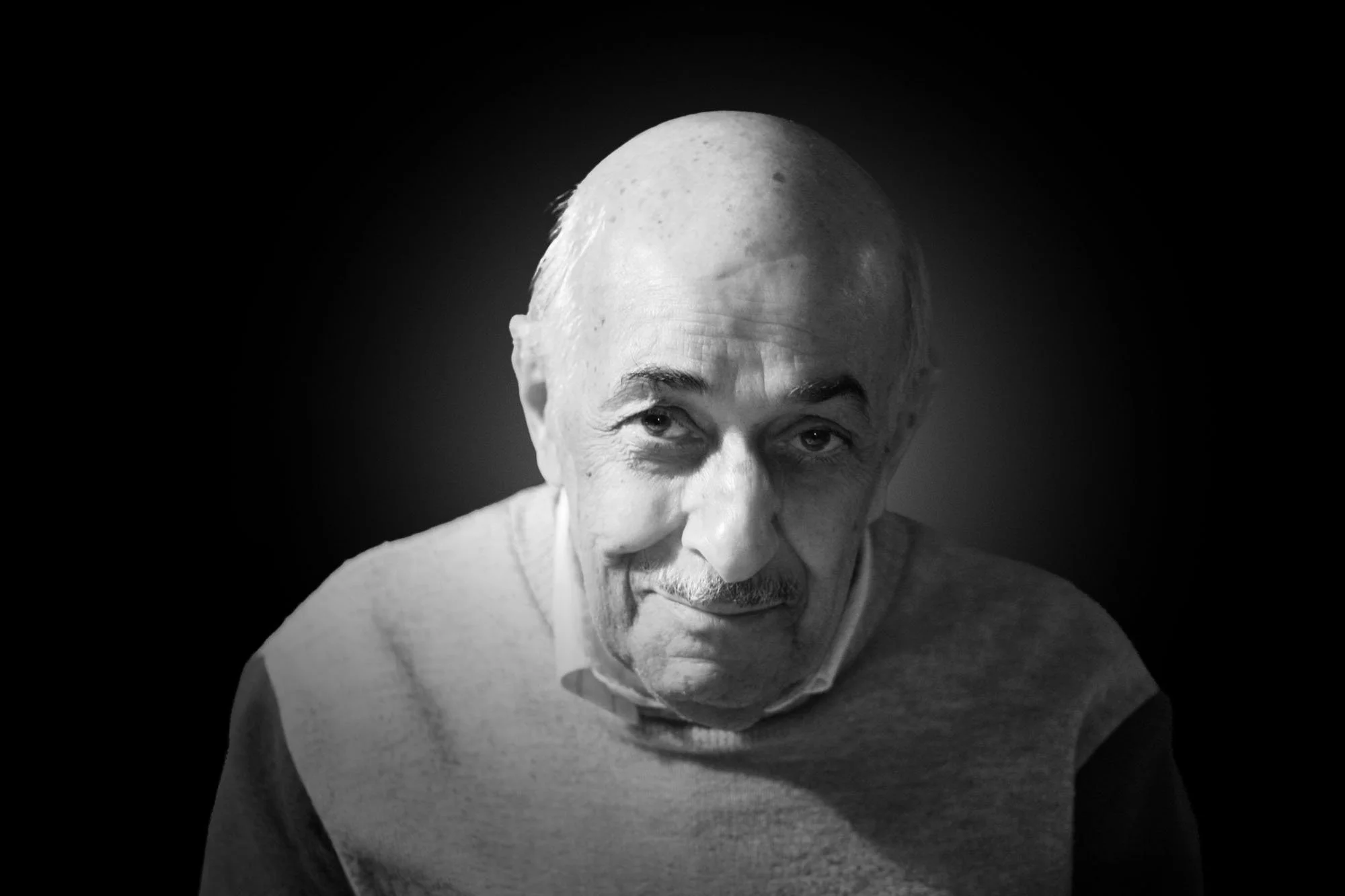 Kiumars Izadi 1920–2010