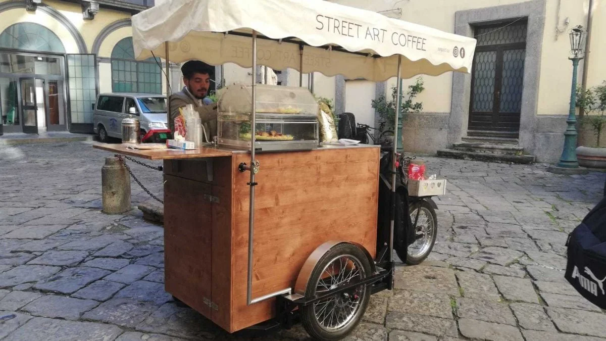 Steet coffe.jpg