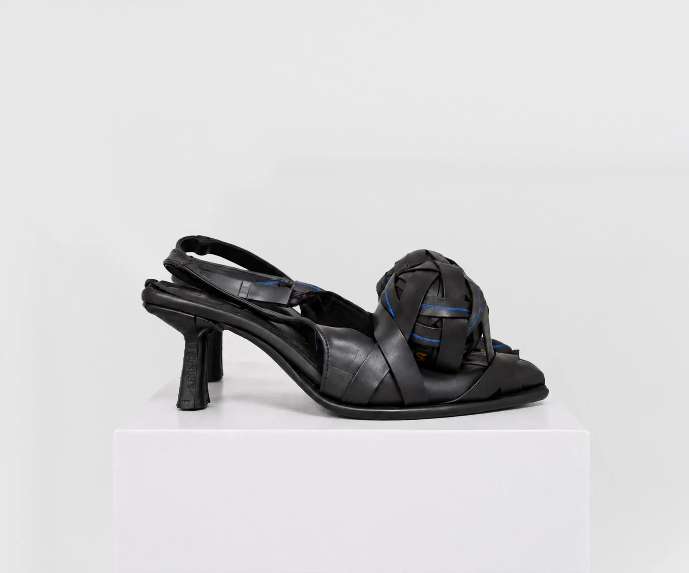 BOUND SHOES