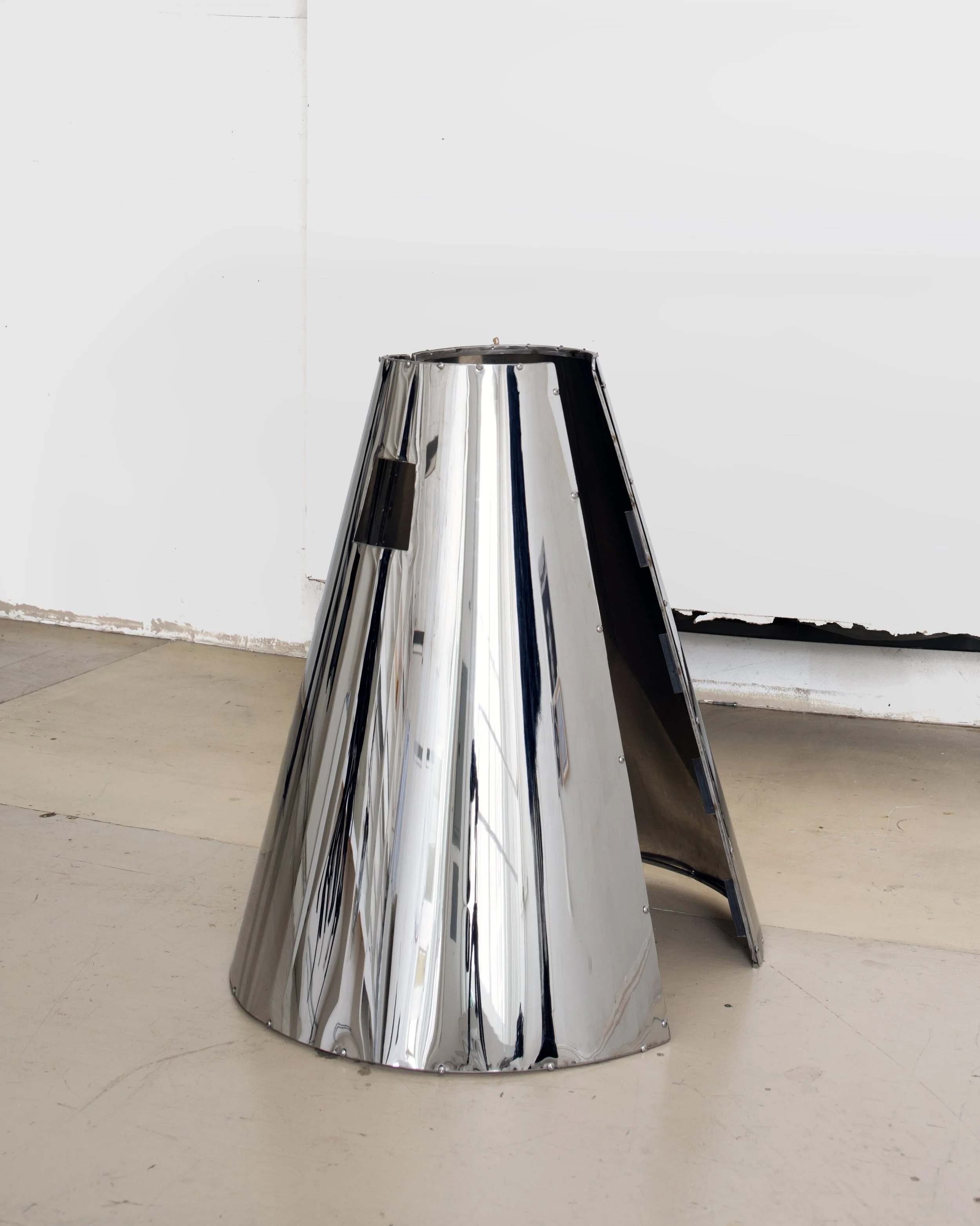 Aluminum Skirt Tilt Lens copy.jpg