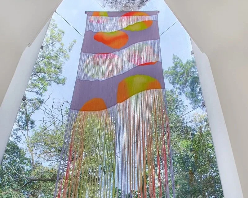 all that is solid melts into air, pavilhão branco.jpg