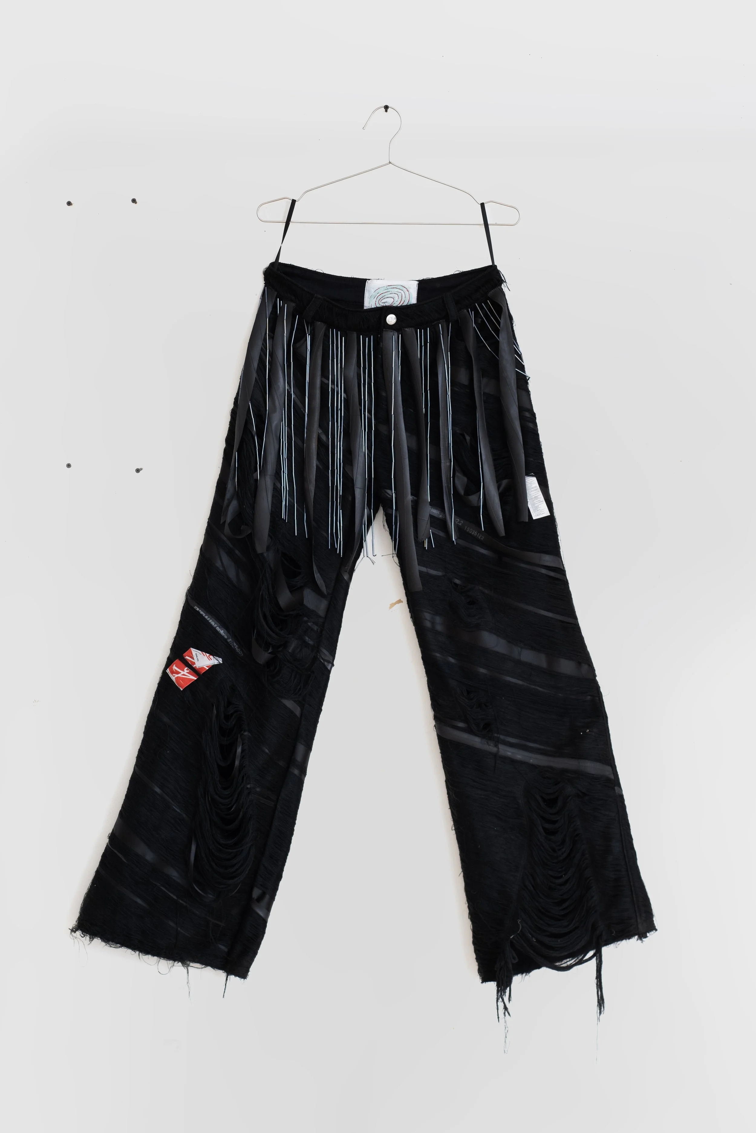 TIRE THREADS PANTS