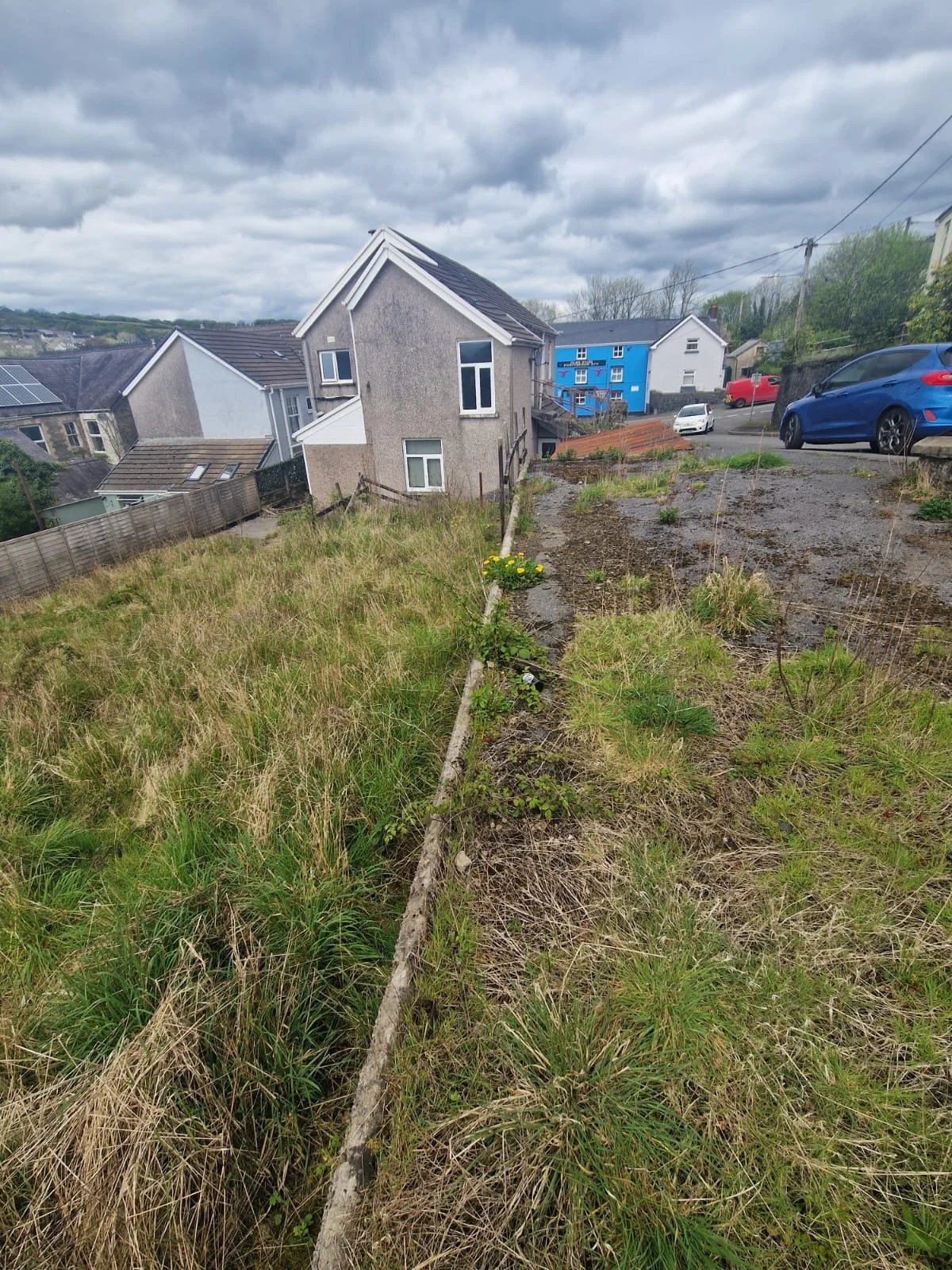 WhatsApp Image 2025-04-24 at 21.56.21 (1).jpeg