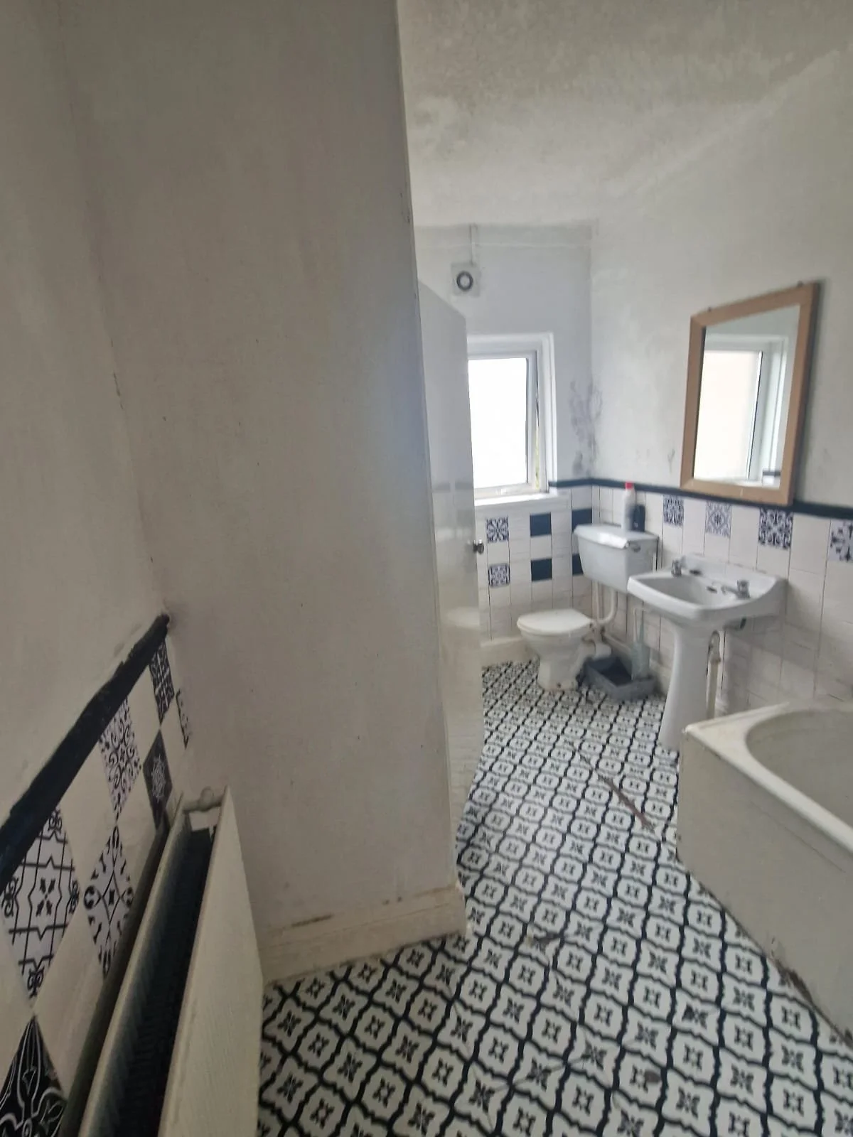 WhatsApp Image 2025-04-24 at 21.56.11.jpeg