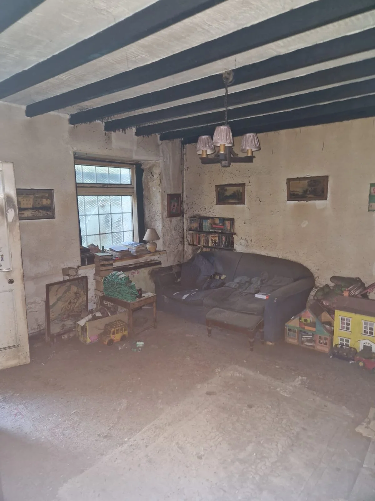 WhatsApp Image 2024-10-19 at 12.33.55 (2).jpeg