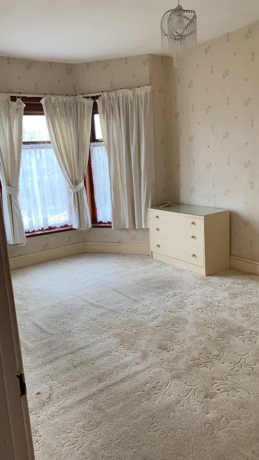 WhatsApp Image 2025-05-20 at 13.11.05 (4).jpeg