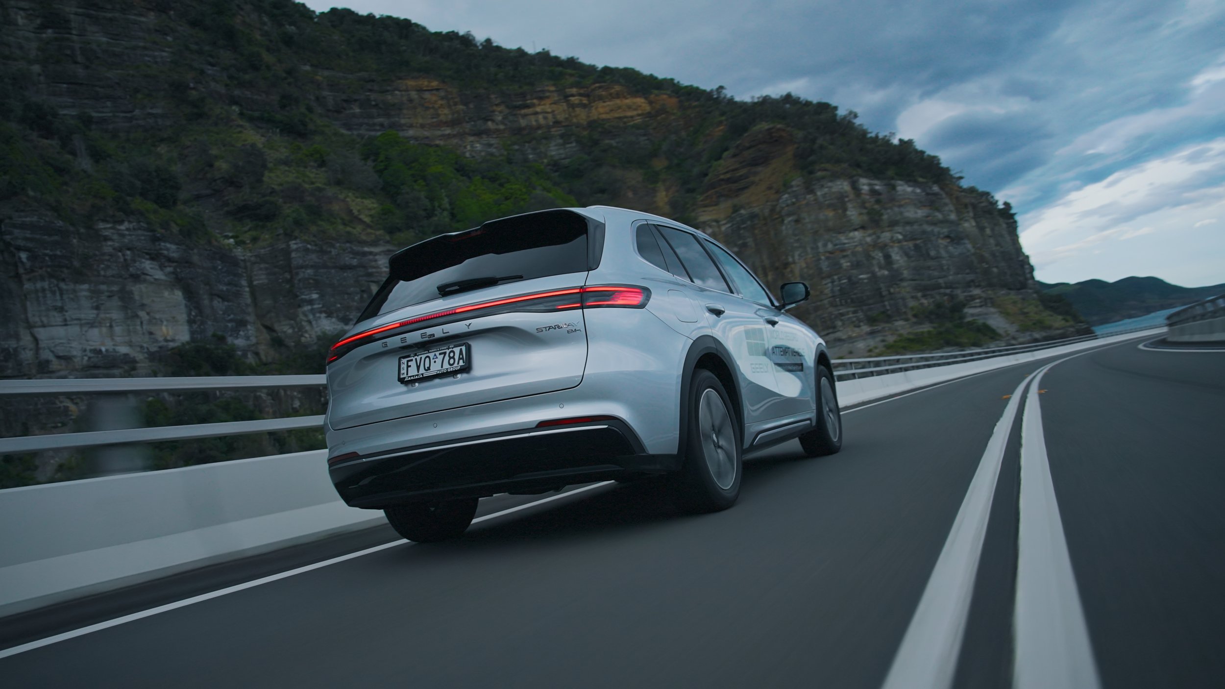 Geely_Starray_EM-i_Product_Video__1.18.1.jpg