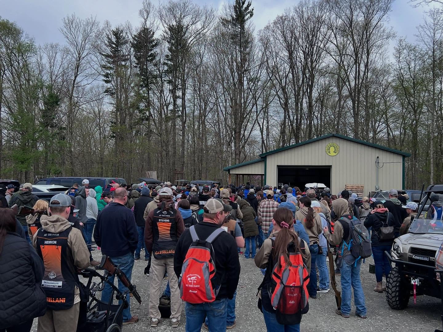 At capacity today at Midstate! Safety meeting underway. Then it’s time to 💥 💥. #farmteam