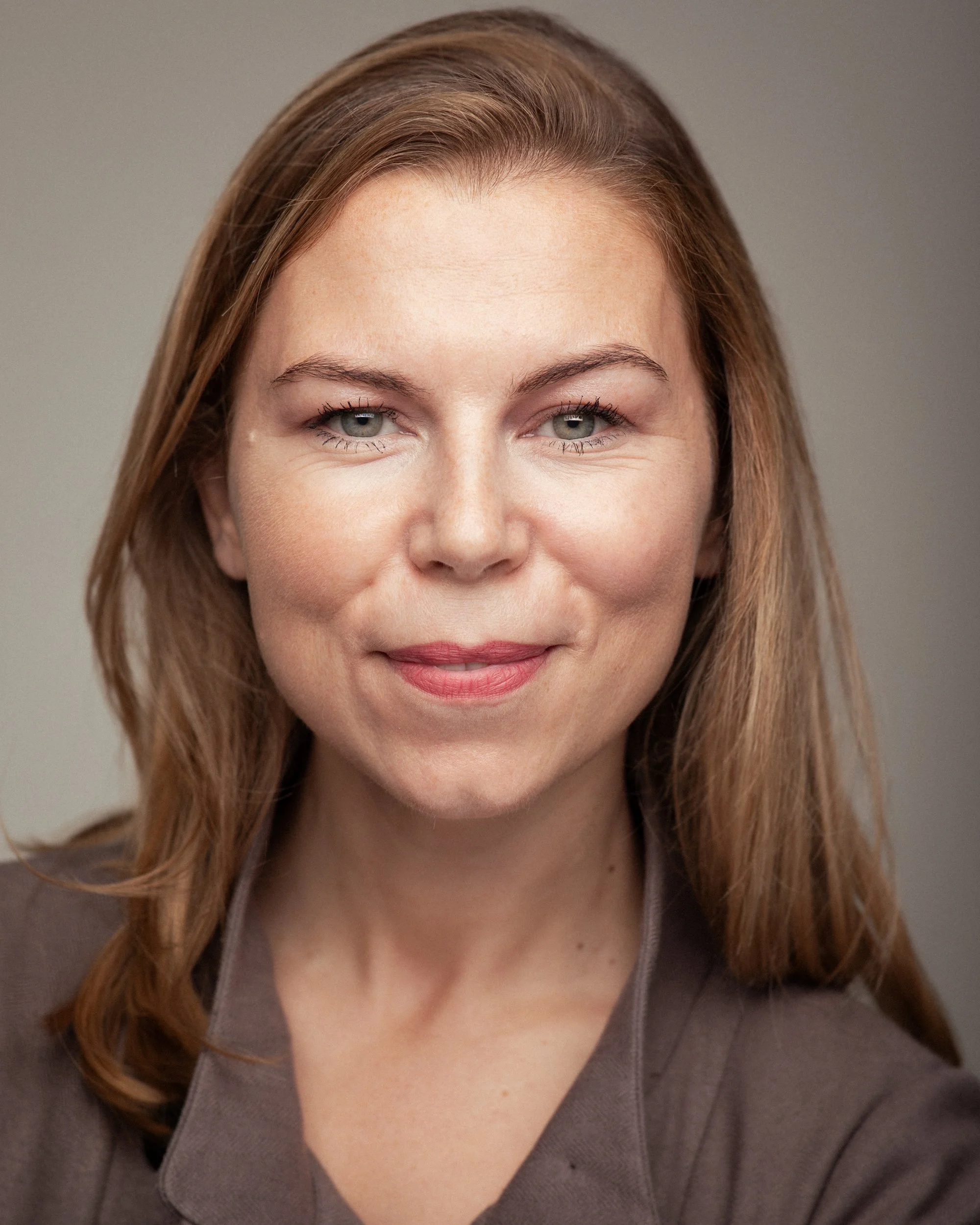 Suzy Whitefield.jpg