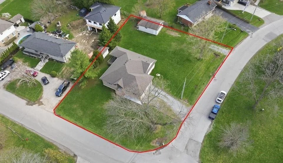 80 Lister Avenue, Hamilton